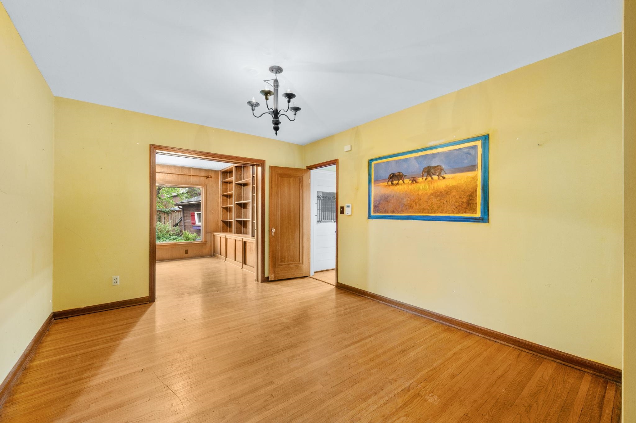 121 N Parkwood Lane Wichita KS 67208