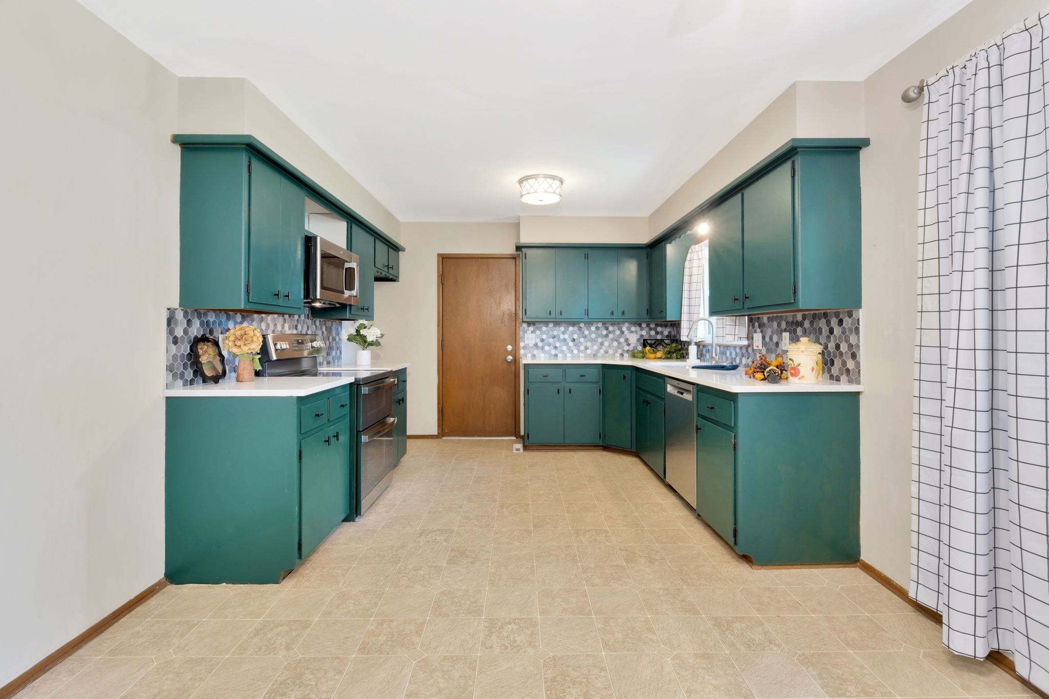 10314 W Hardtner Avenue Wichita KS 67212