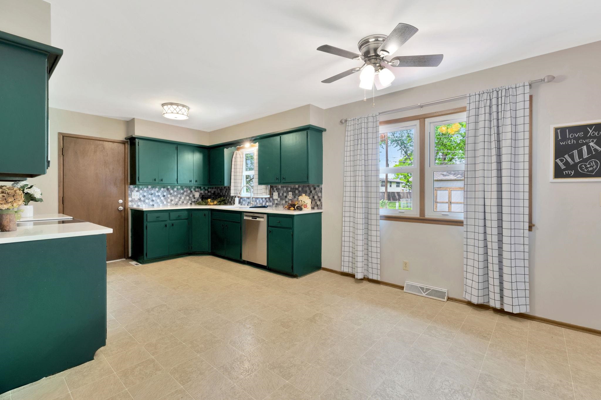 10314 W Hardtner Avenue Wichita KS 67212