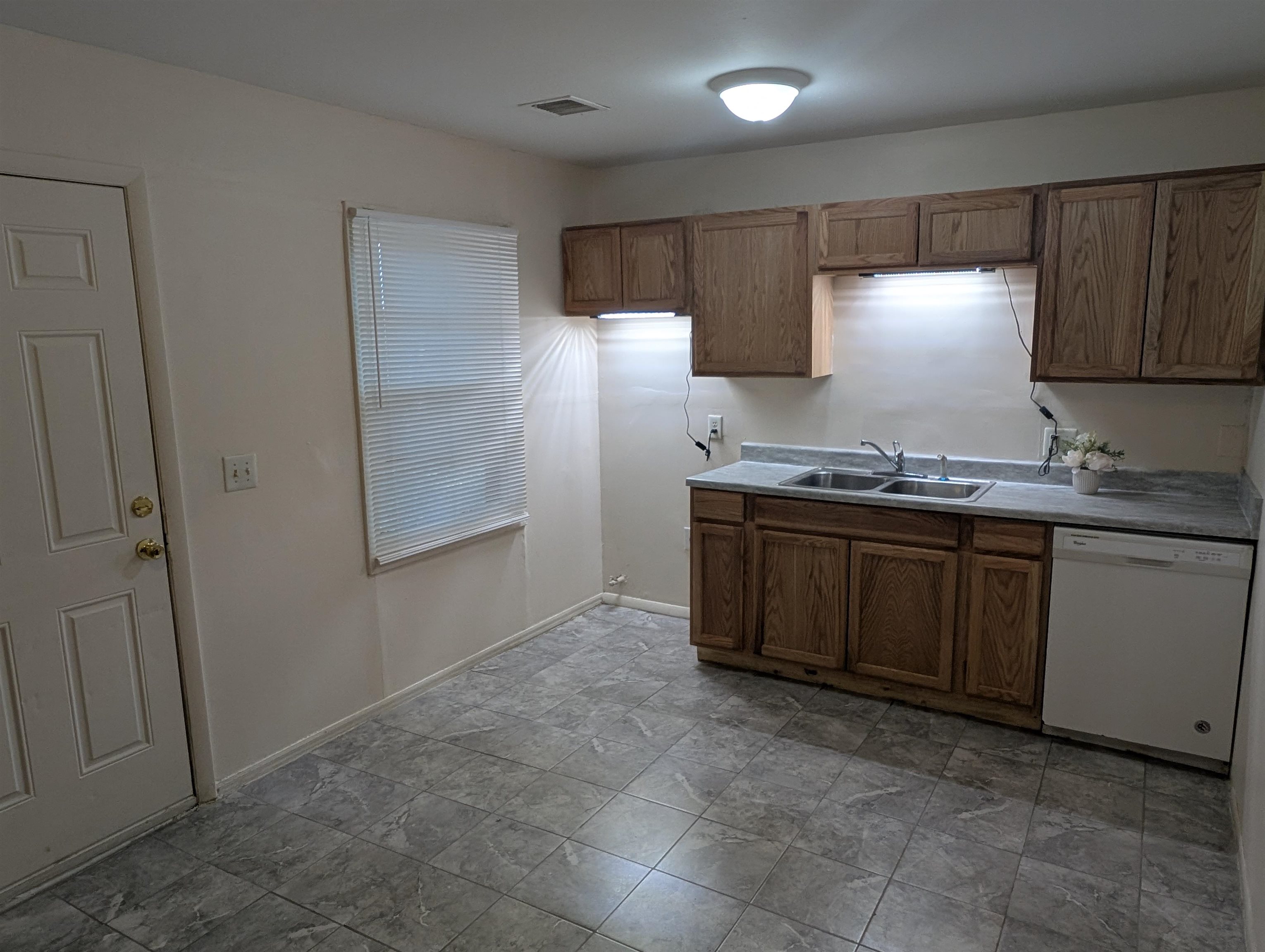 4325 S Dover Wichita KS 67216