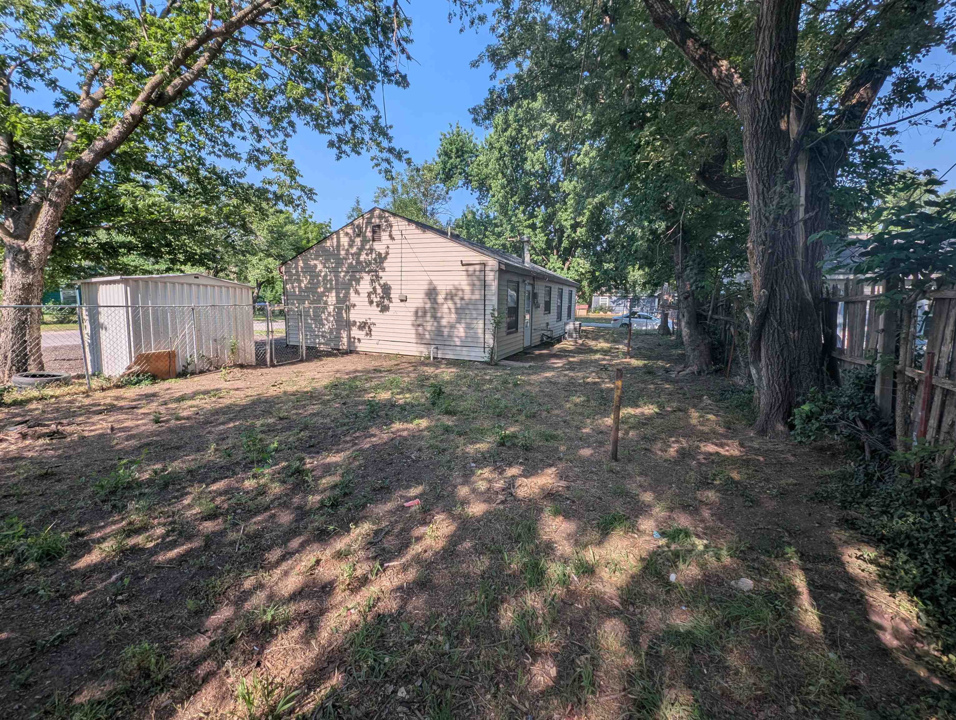 4325 S Dover Wichita KS 67216