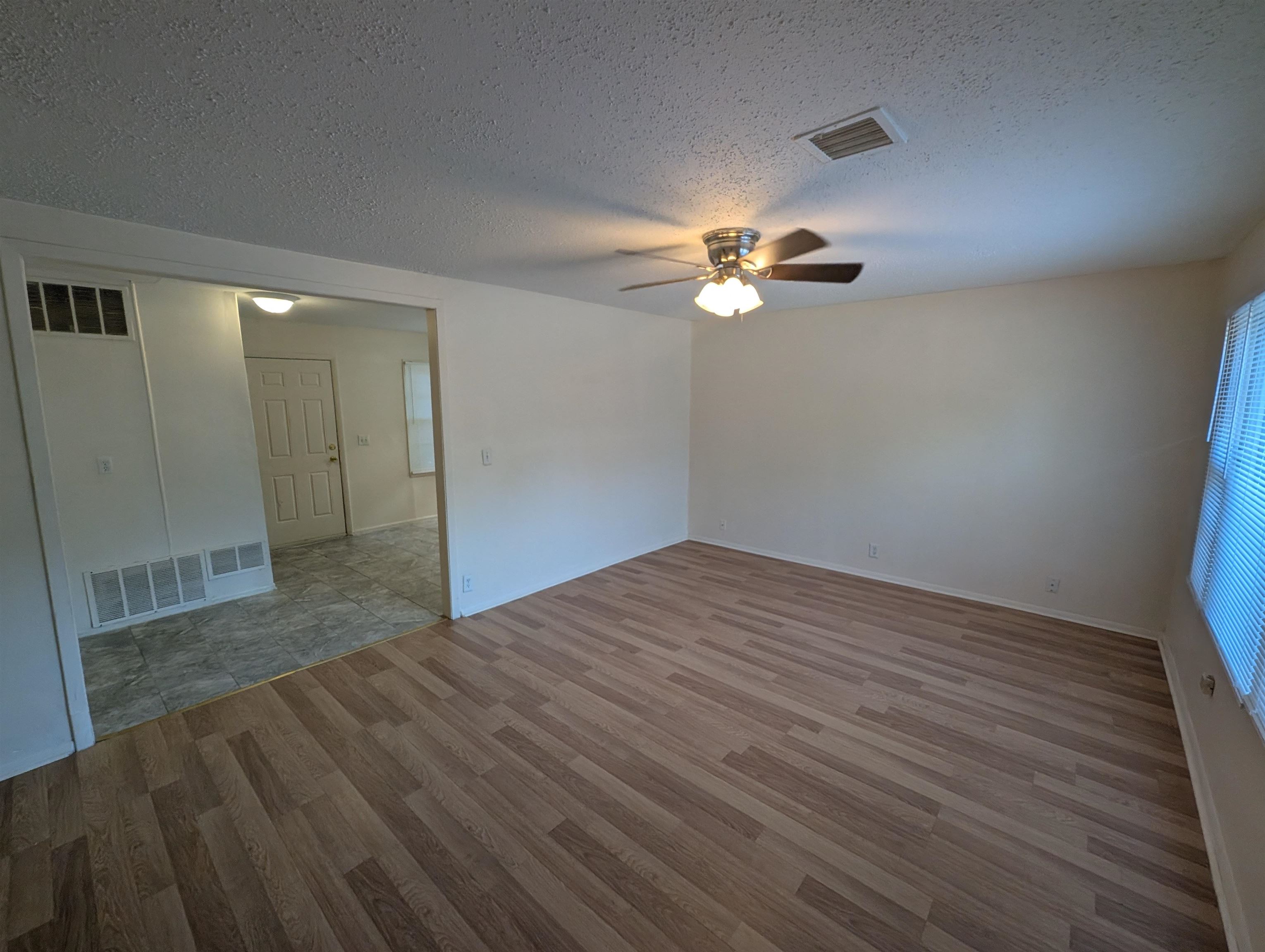 4325 S Dover Wichita KS 67216