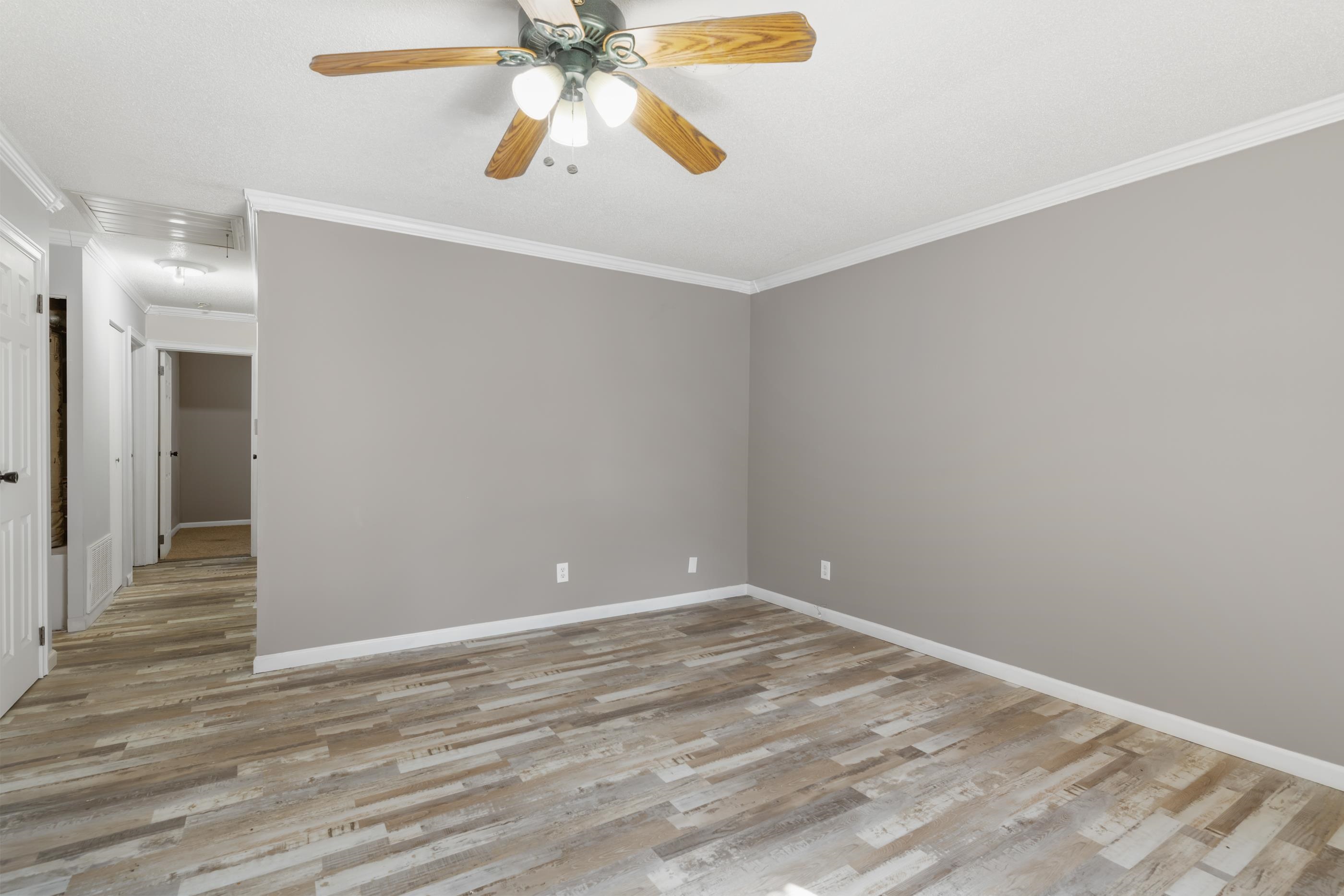 1111 E 7th Street Wellington KS 67152