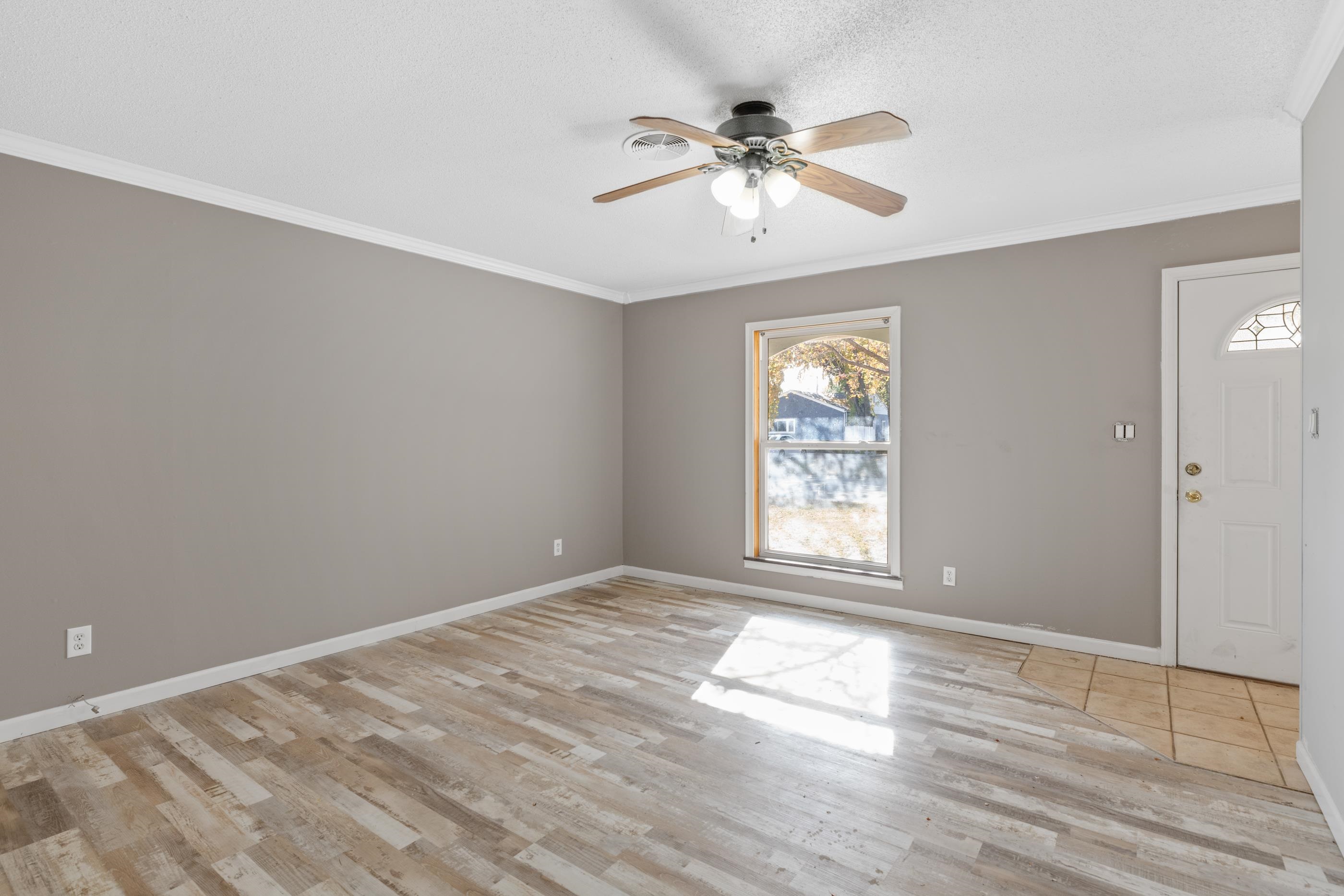 1111 E 7th Street Wellington KS 67152