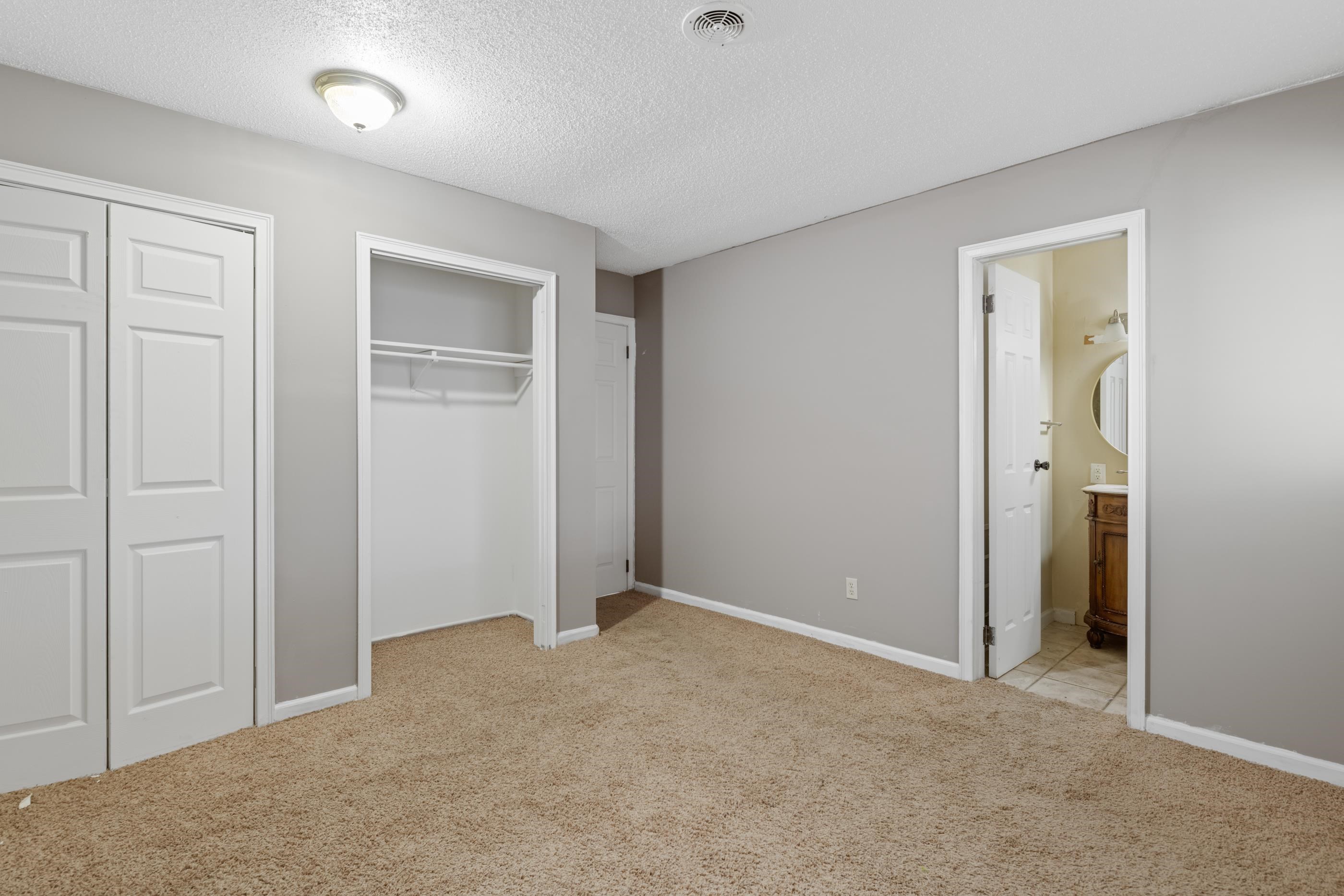 1111 E 7th Street Wellington KS 67152