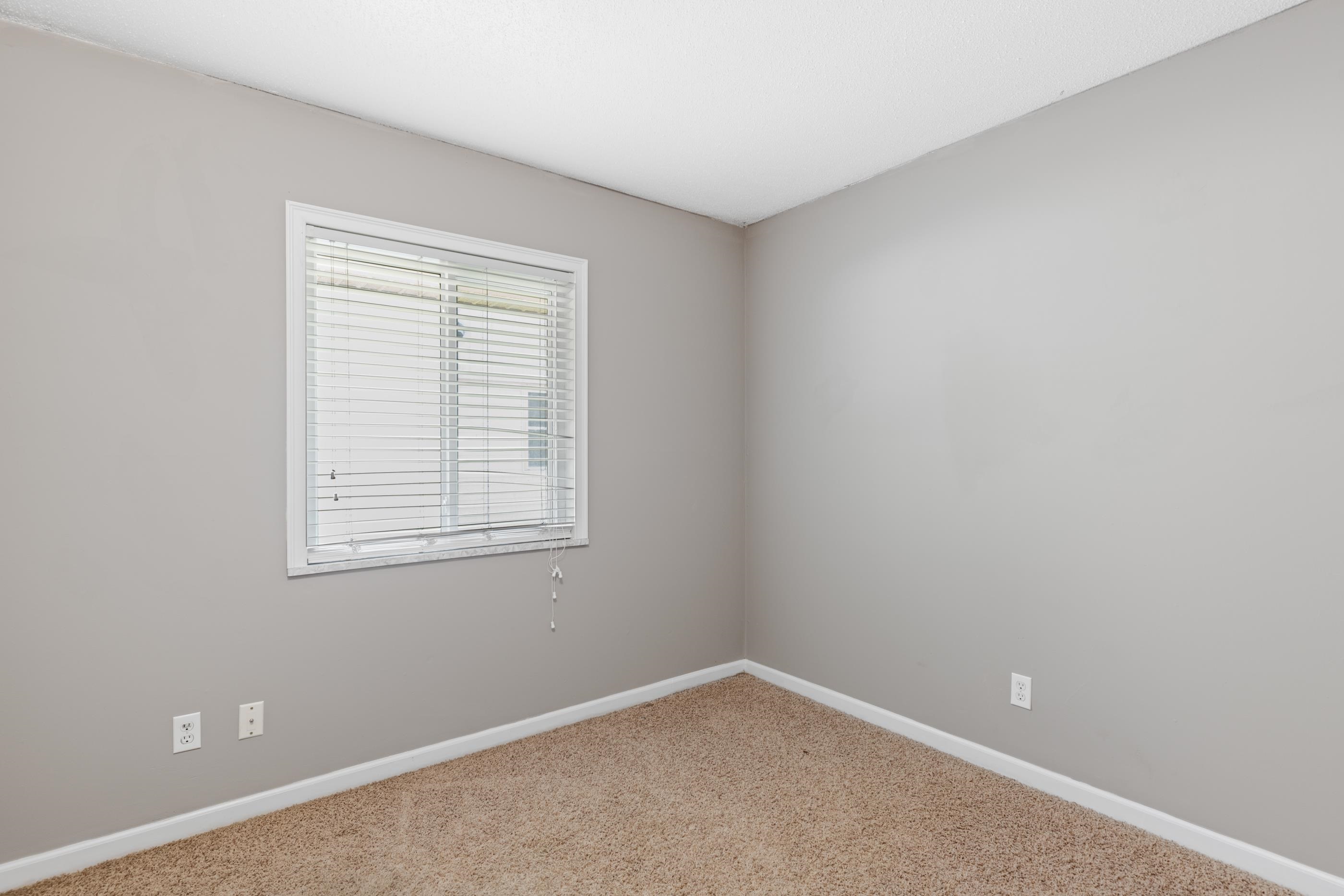 1111 E 7th Street Wellington KS 67152
