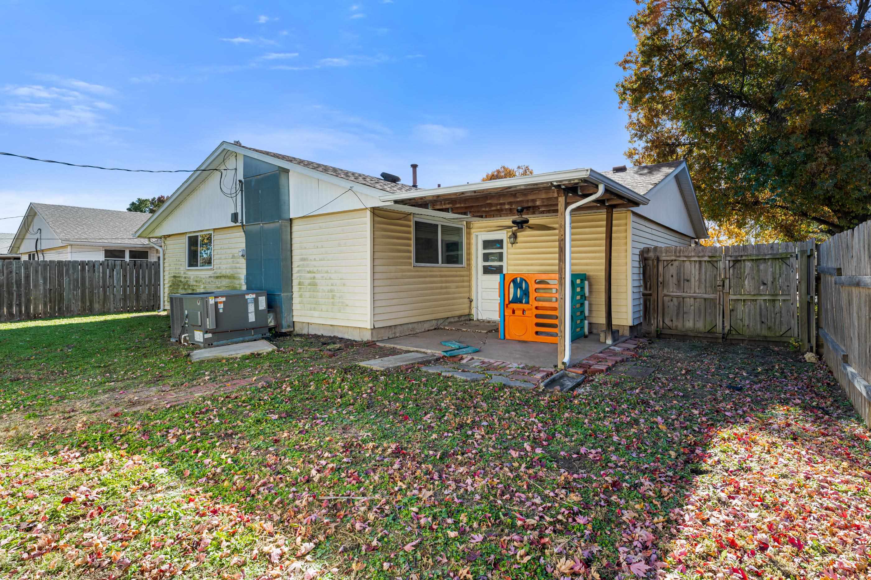 1111 E 7th Street Wellington KS 67152