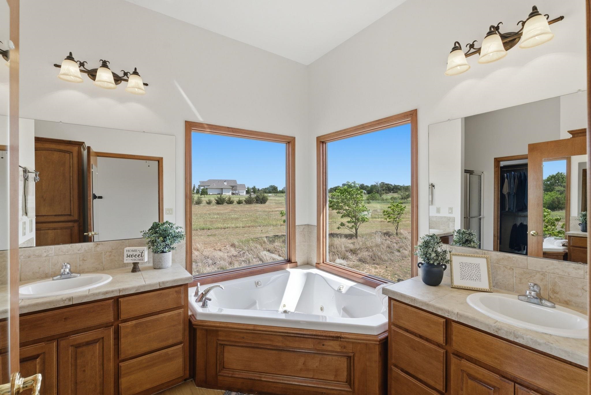 4900 S 247th Street W Goddard KS 67052
