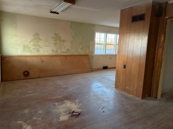 1732 Fairmount Street Wichita KS 67208