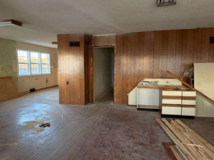 1732 Fairmount Street Wichita KS 67208