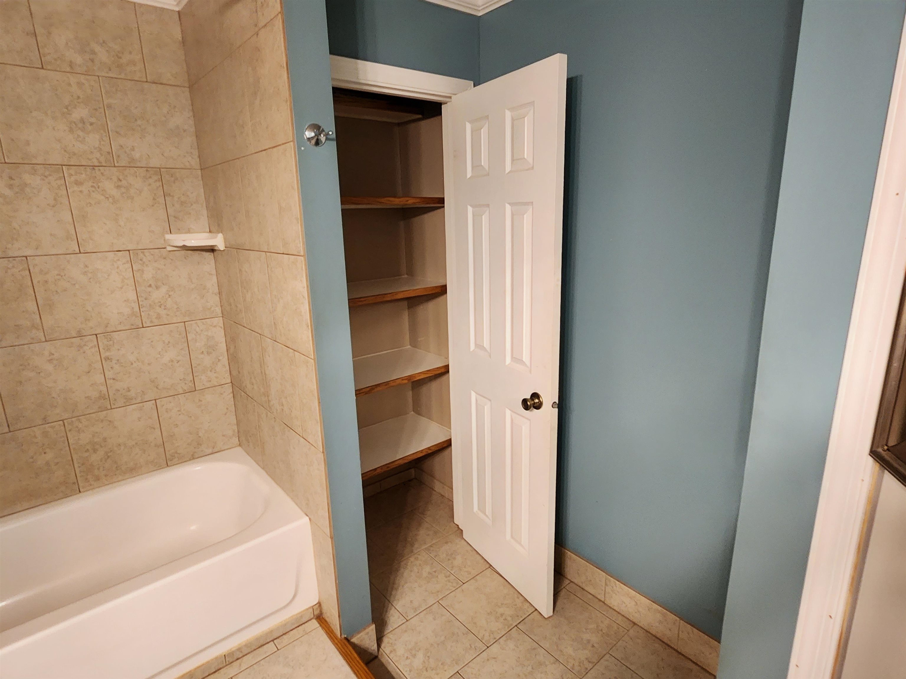 306 N Washington Street Belle Plaine KS 67013