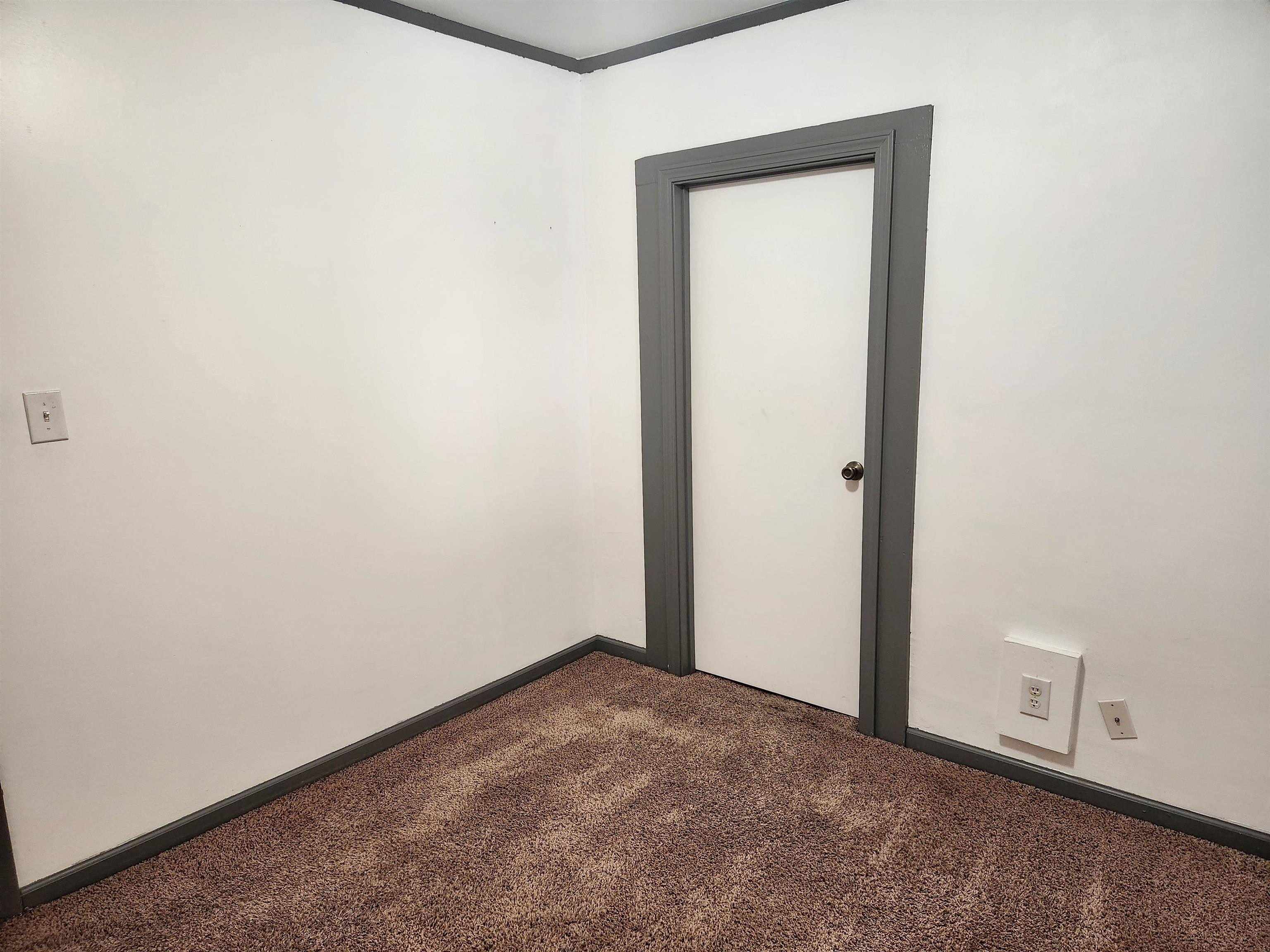 306 N Washington Street Belle Plaine KS 67013