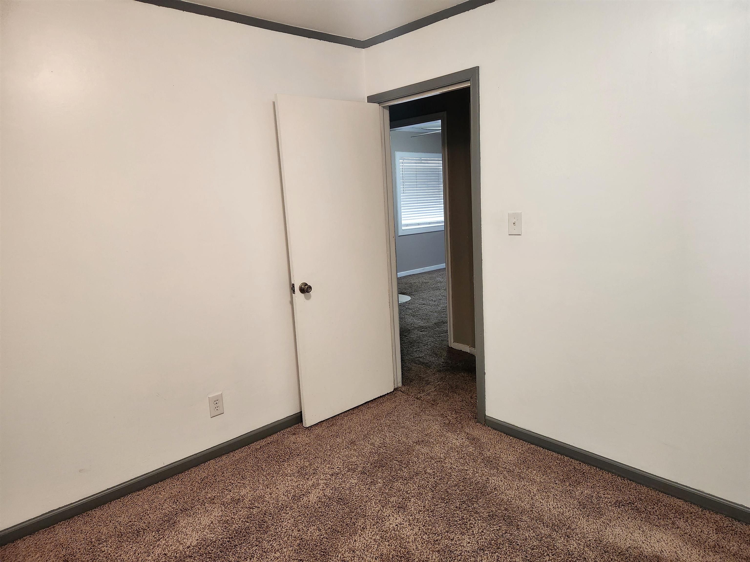 306 N Washington Street Belle Plaine KS 67013