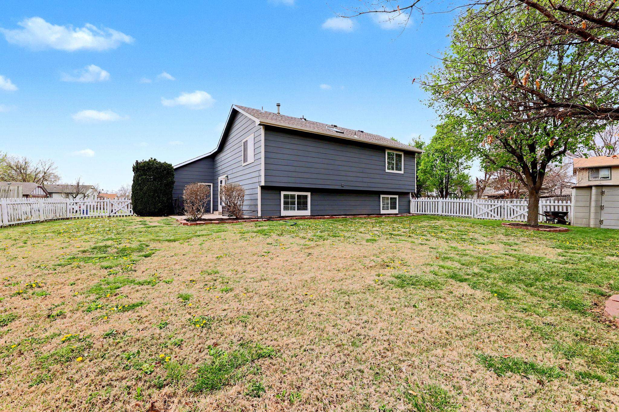 3732 N Rushwood Wichita KS 67226