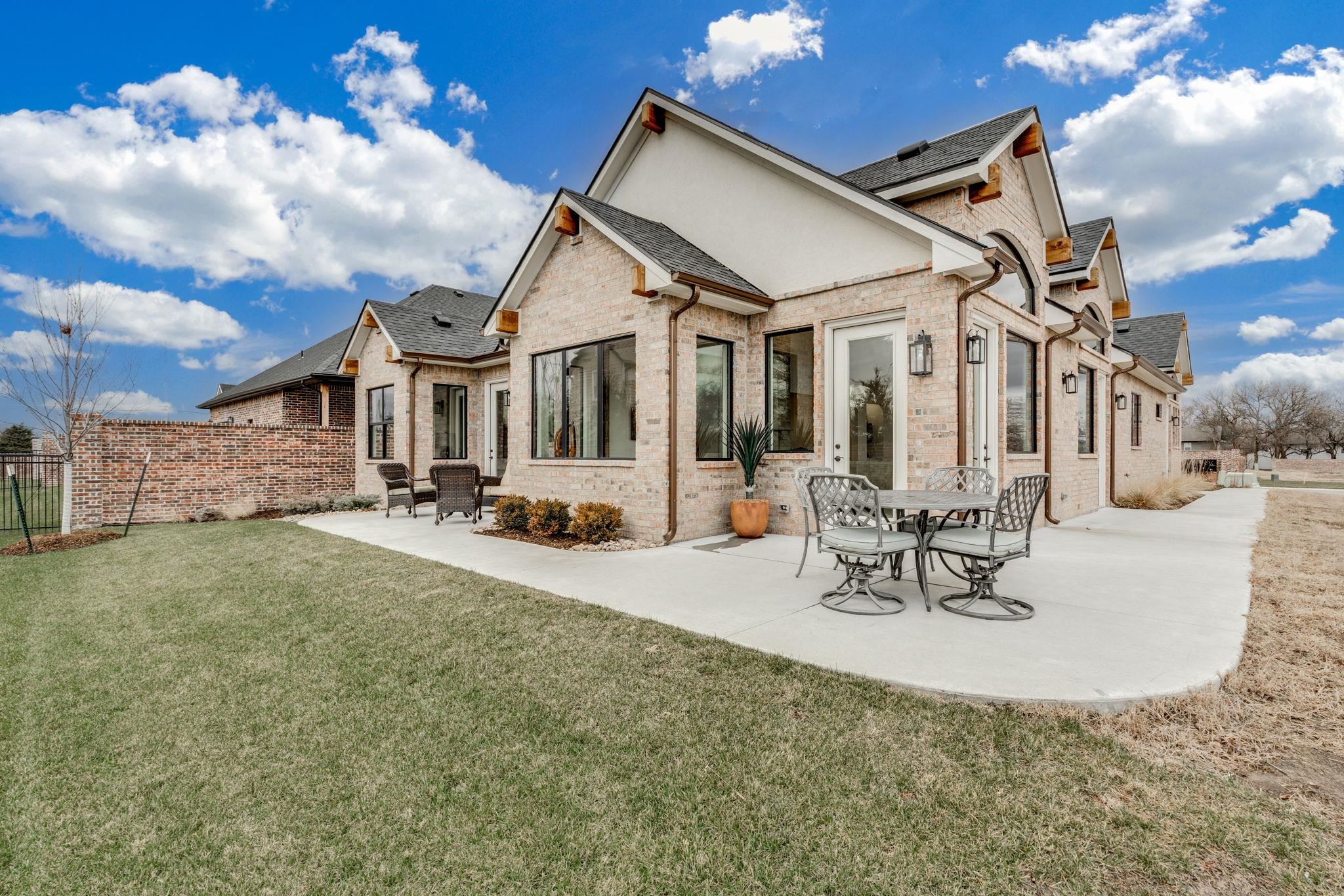 1609 W Rockhill Place Andover KS 67002