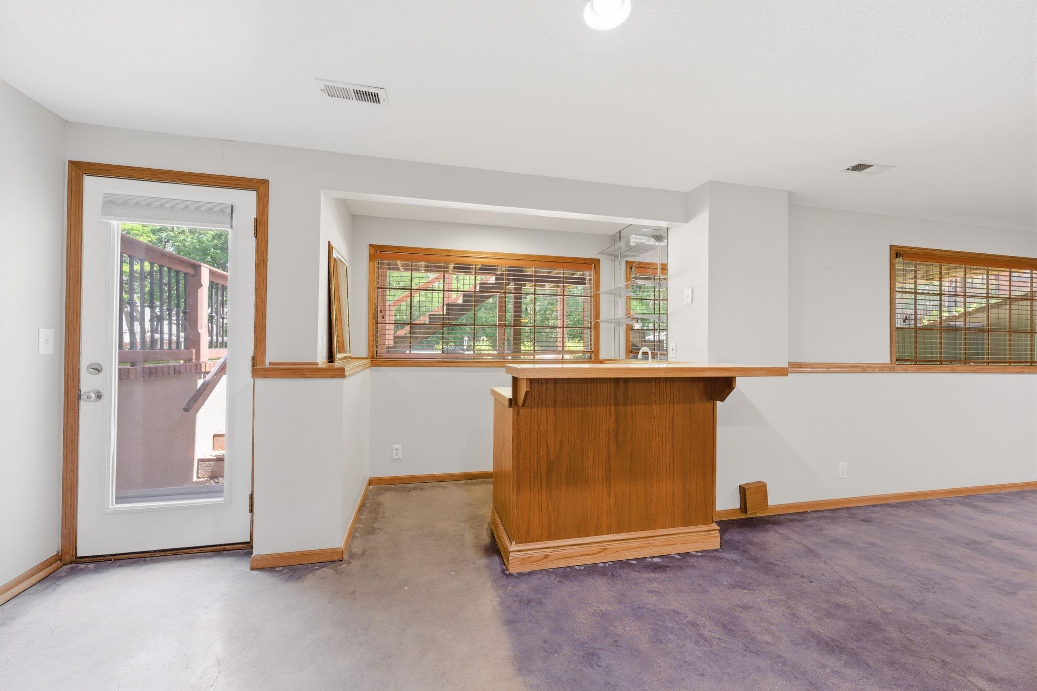1025 N Woodridge Court Wichita KS 67206