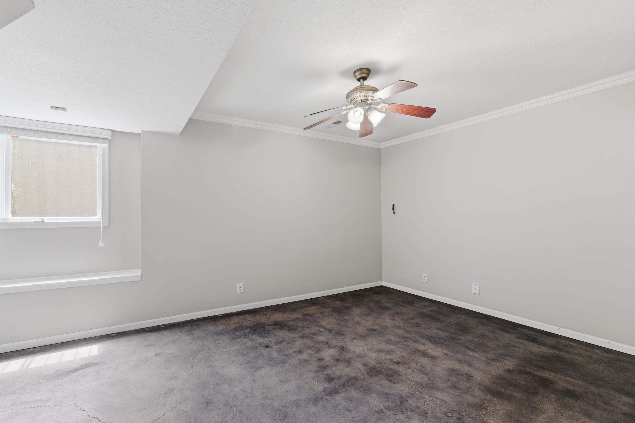 1025 N Woodridge Court Wichita KS 67206