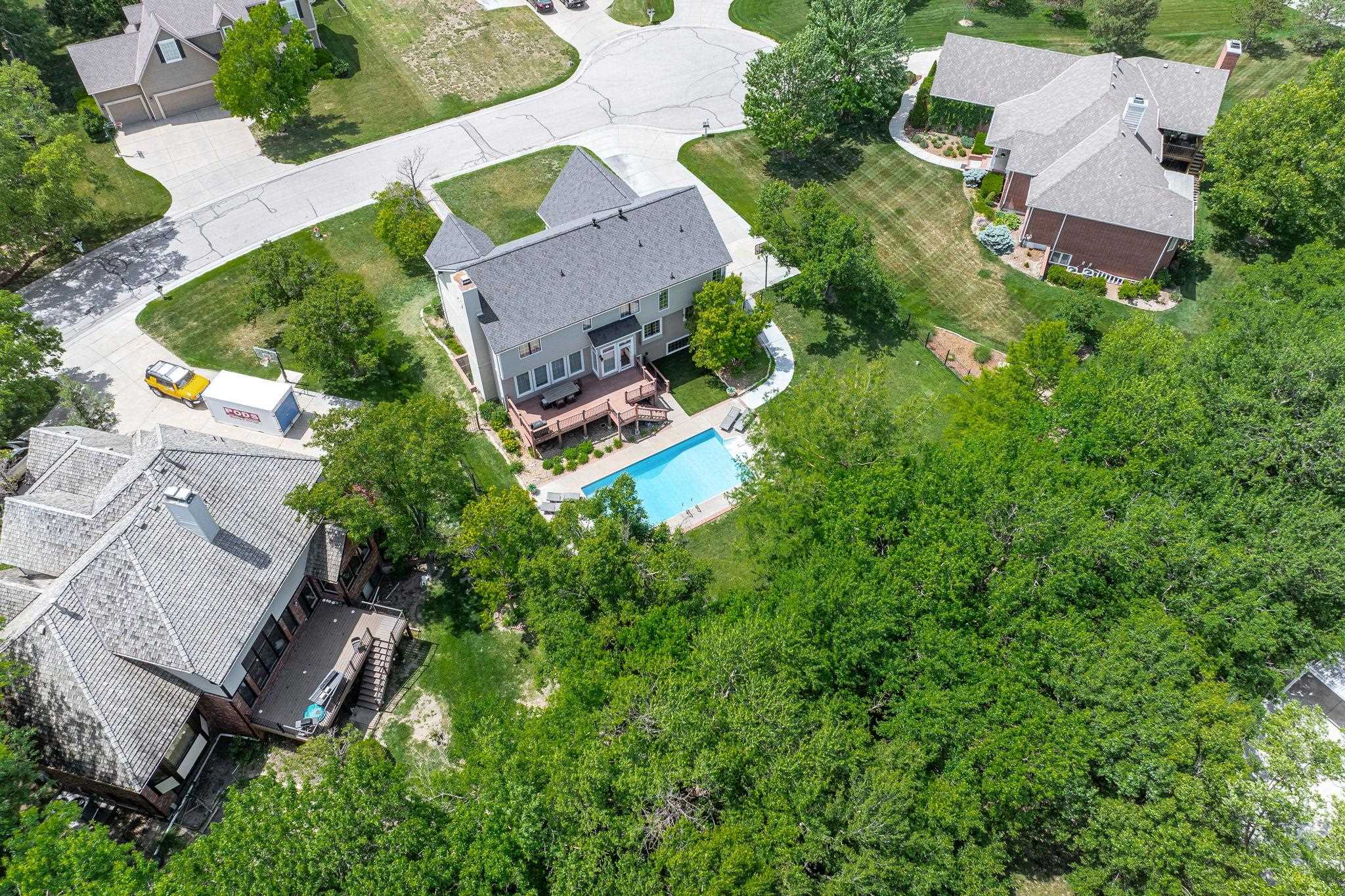 1025 N Woodridge Court Wichita KS 67206