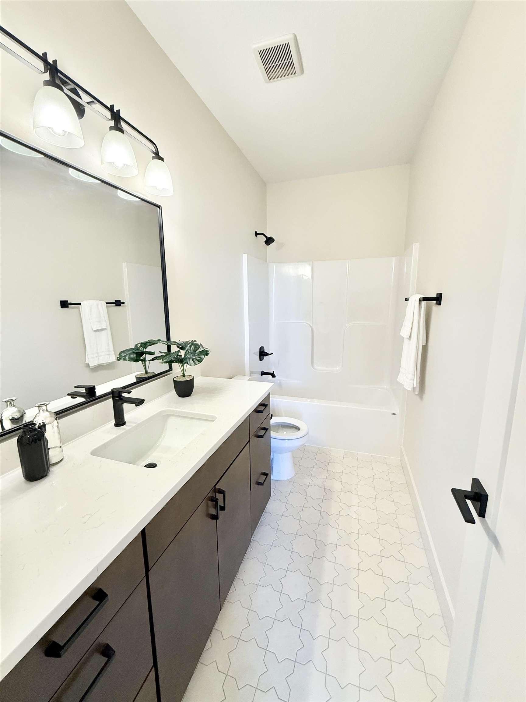 2623 S Willow Oak Street Wichita KS 67230