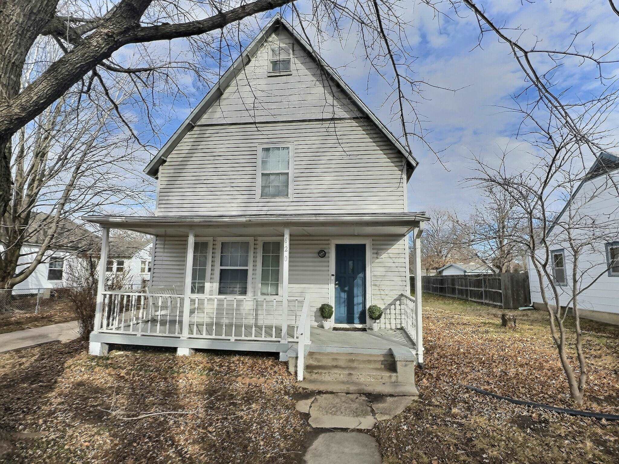 620 E 10th Street Newton KS 67114