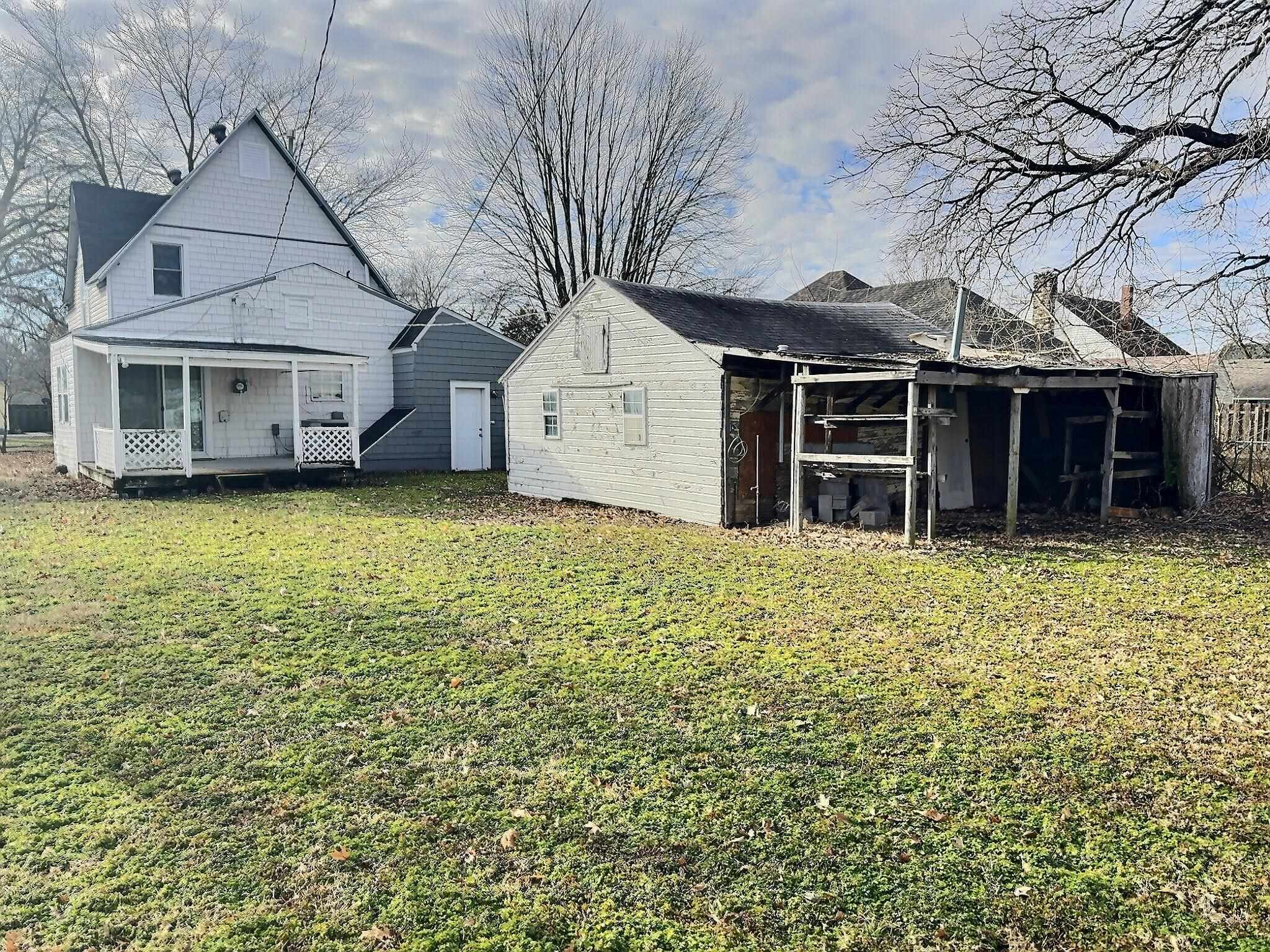 620 E 10th Street Newton KS 67114