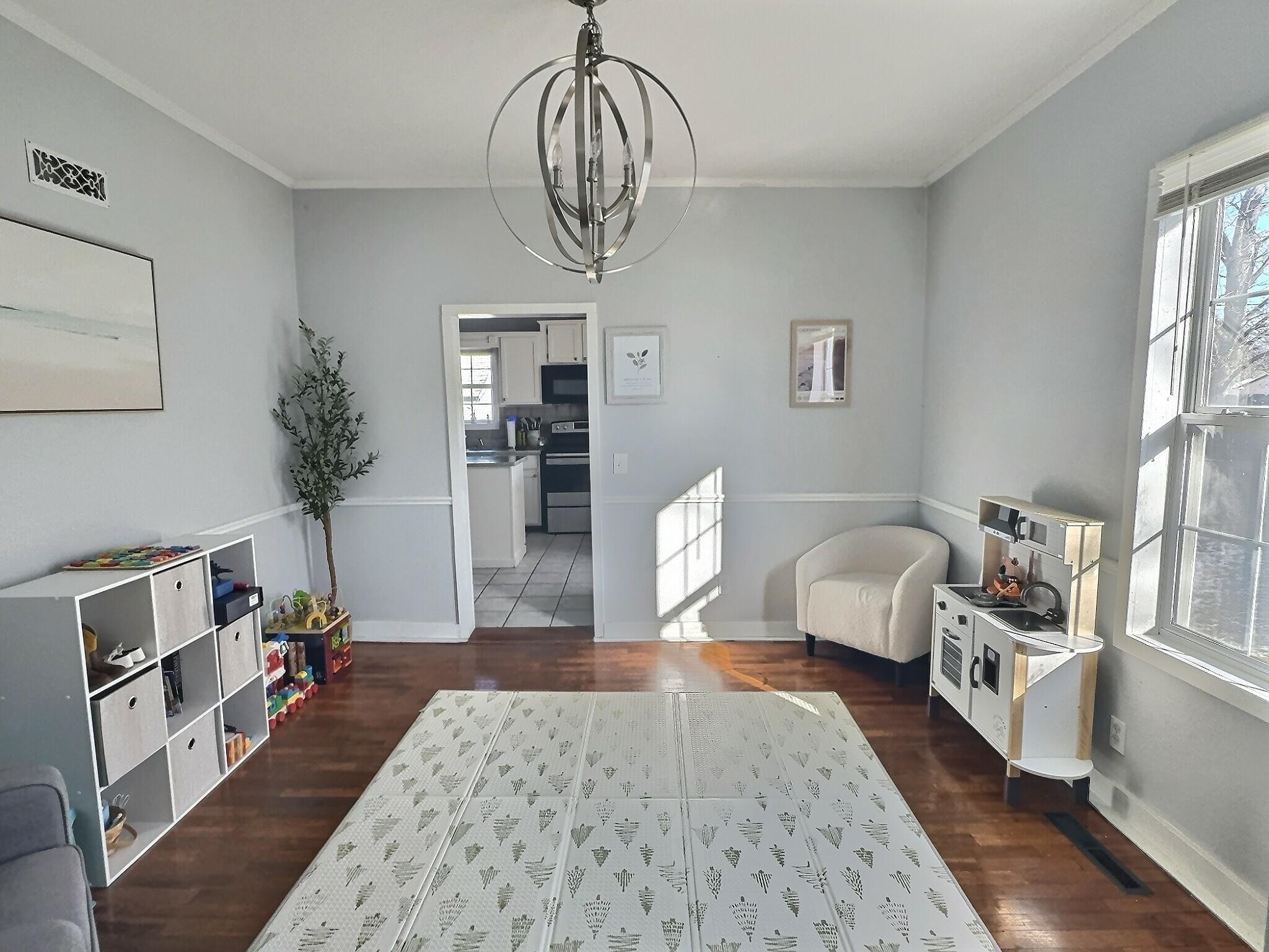 620 E 10th Street Newton KS 67114