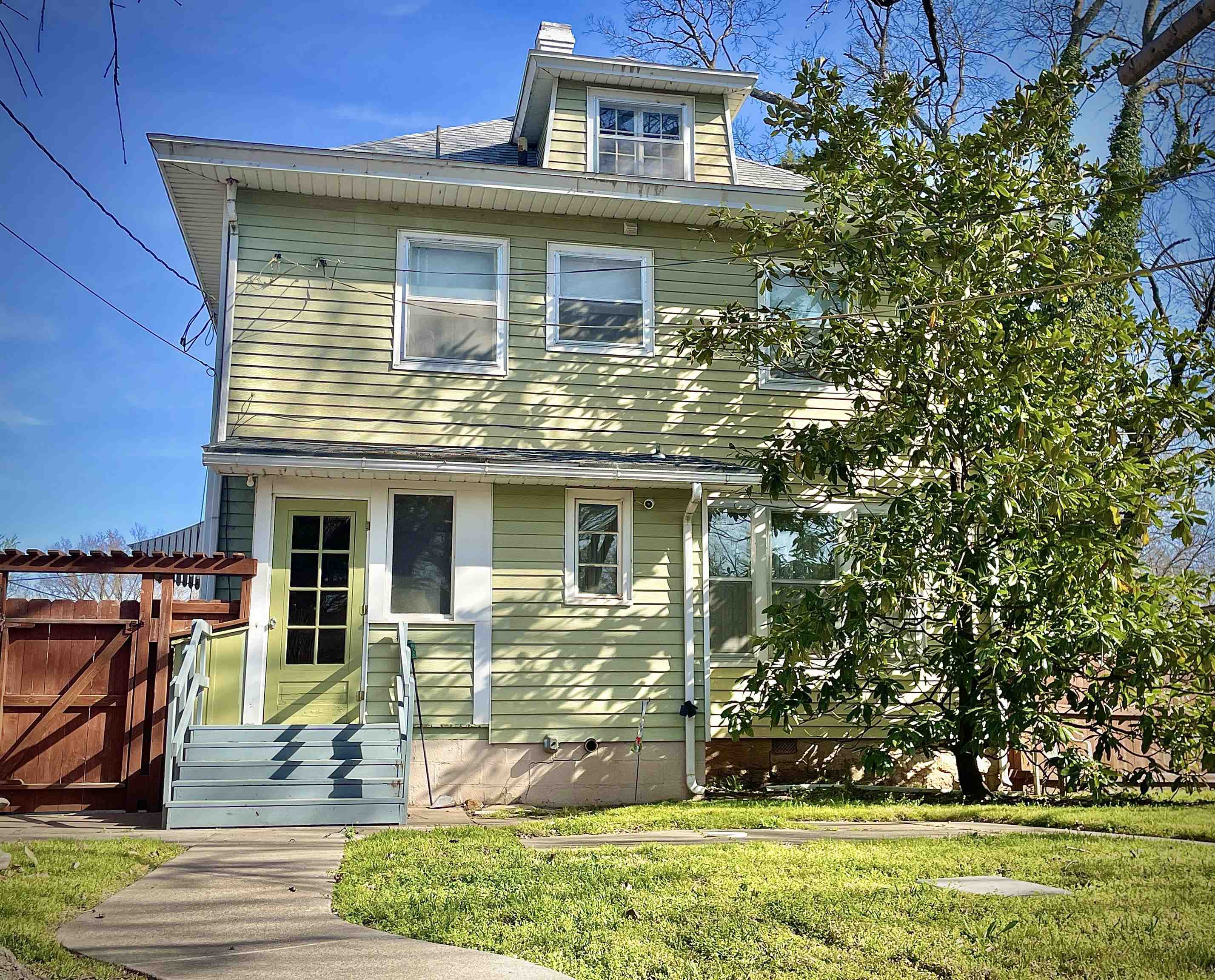 507 W 9th Winfield KS 67156