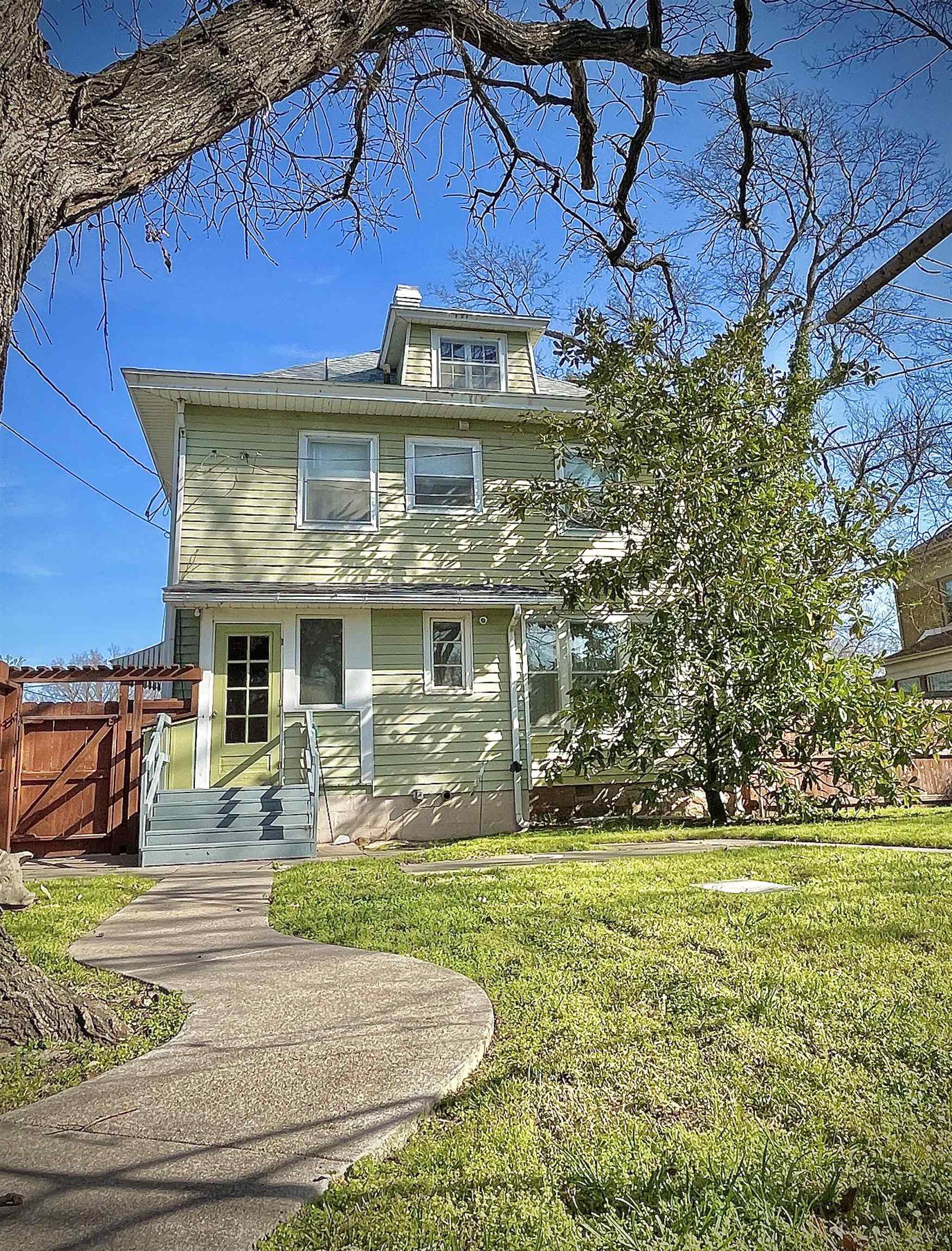 507 W 9th Winfield KS 67156