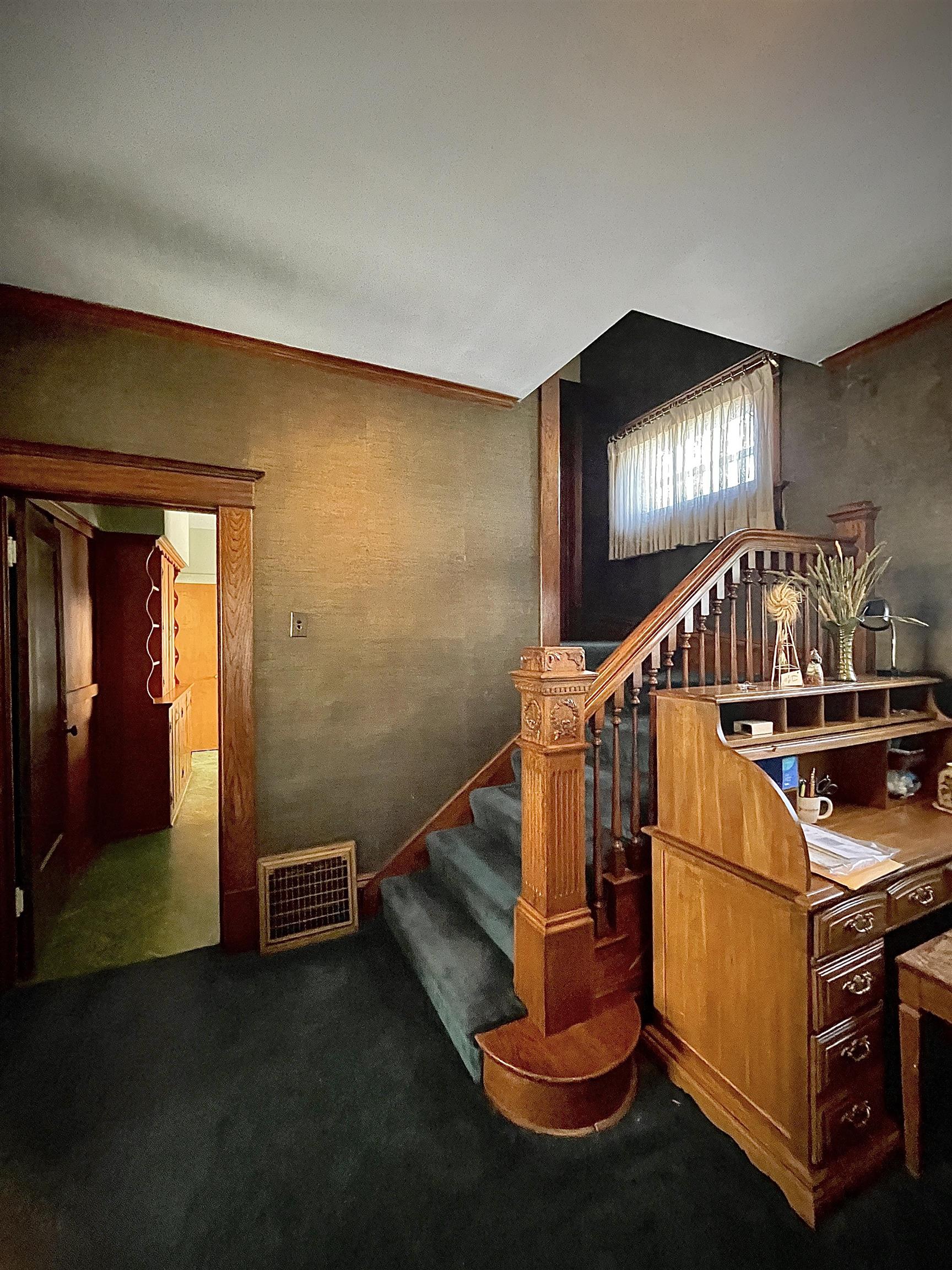 507 W 9th Winfield KS 67156
