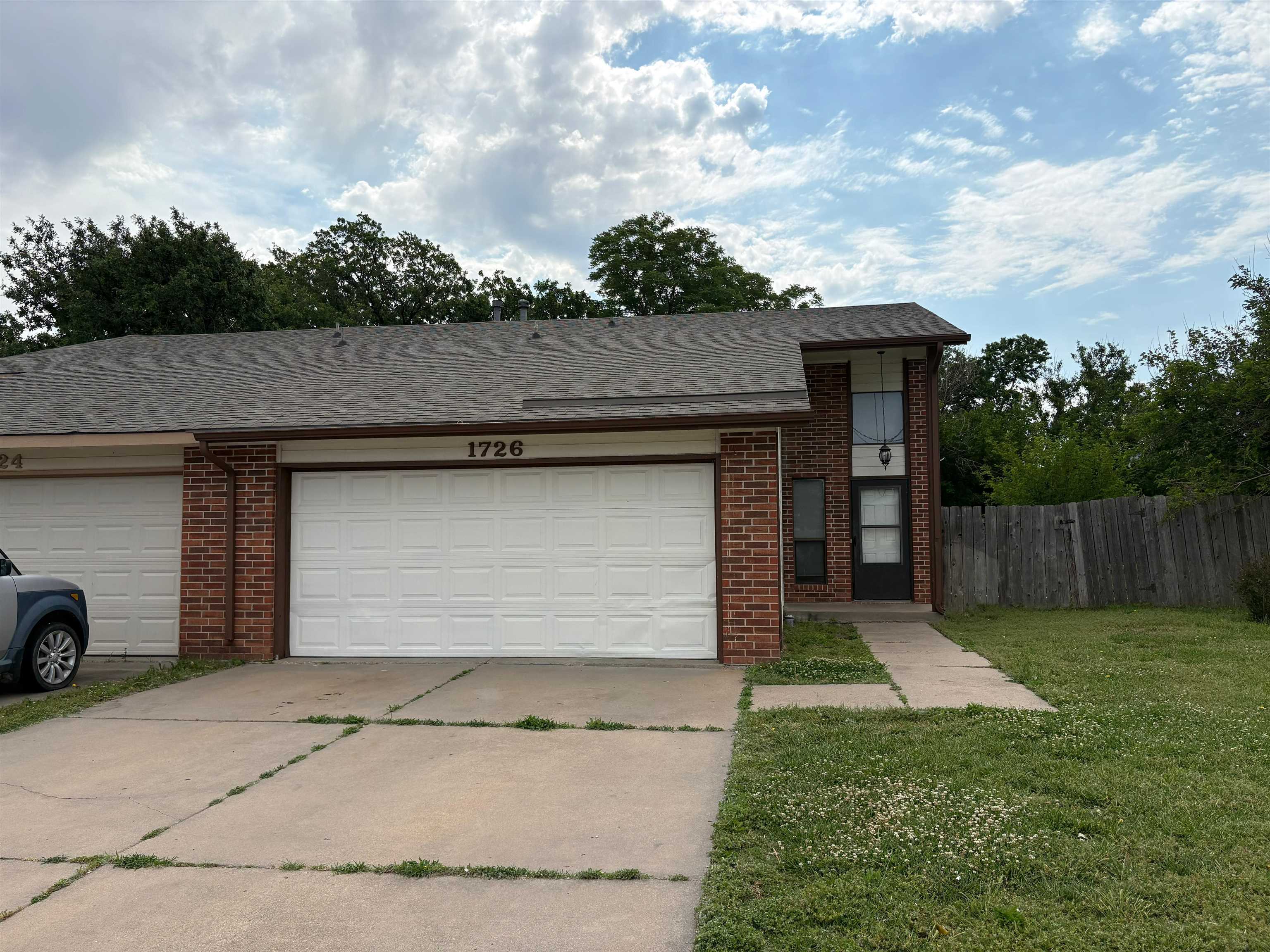 1726 S Beech Court Wichita KS 67207