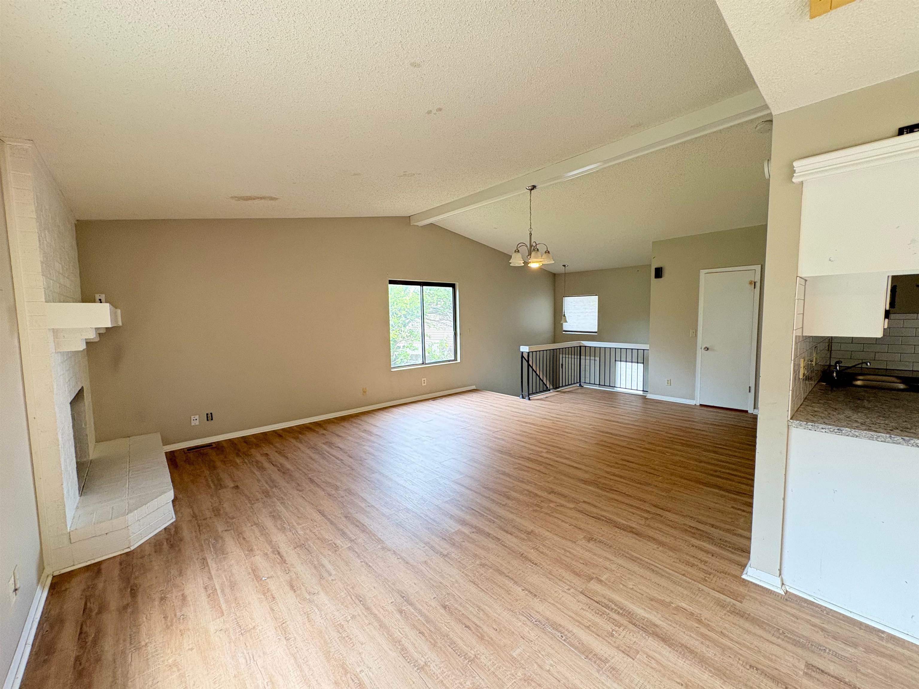 1726 S Beech Court Wichita KS 67207