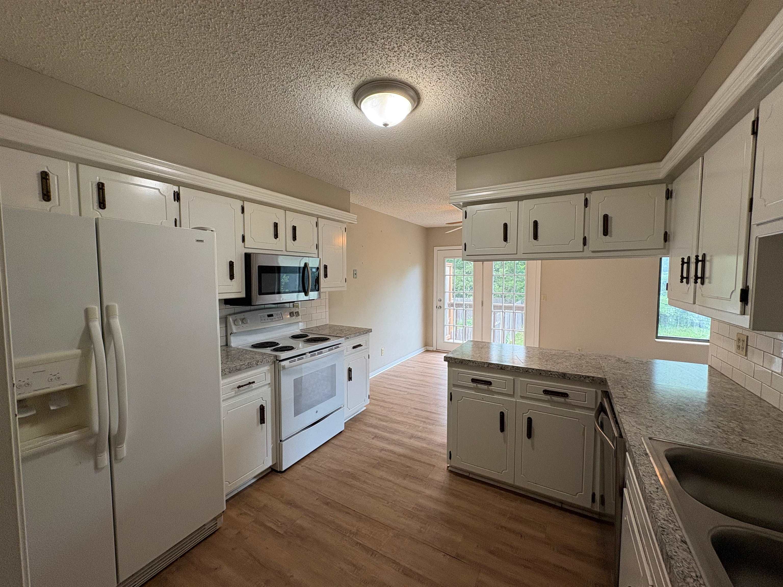 1726 S Beech Court Wichita KS 67207