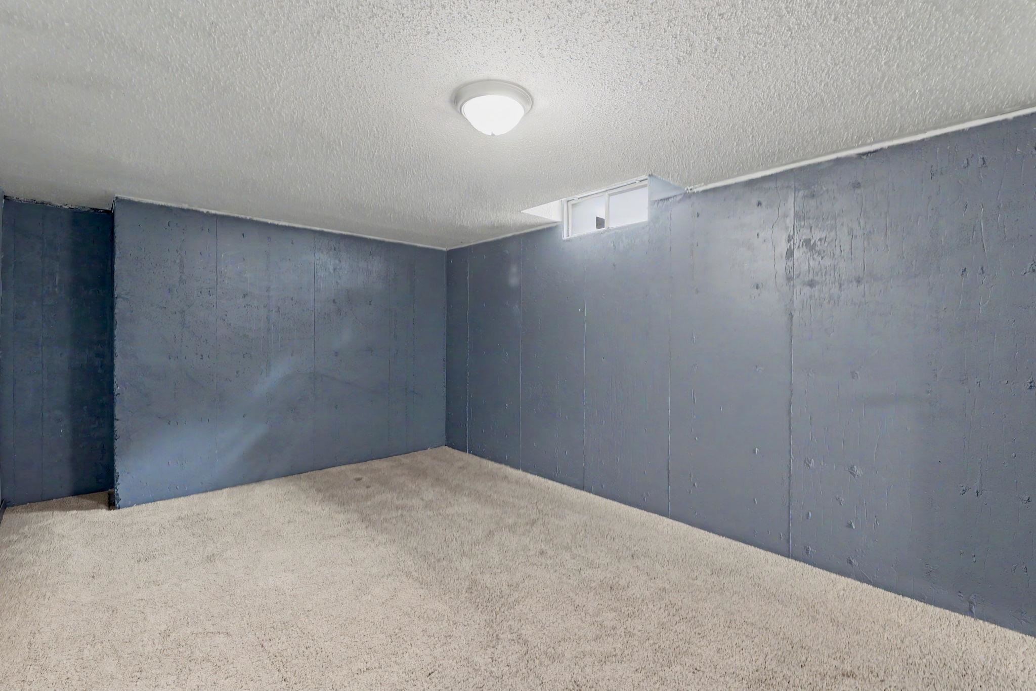 1614 N Brunswick Lane Wichita KS 67212