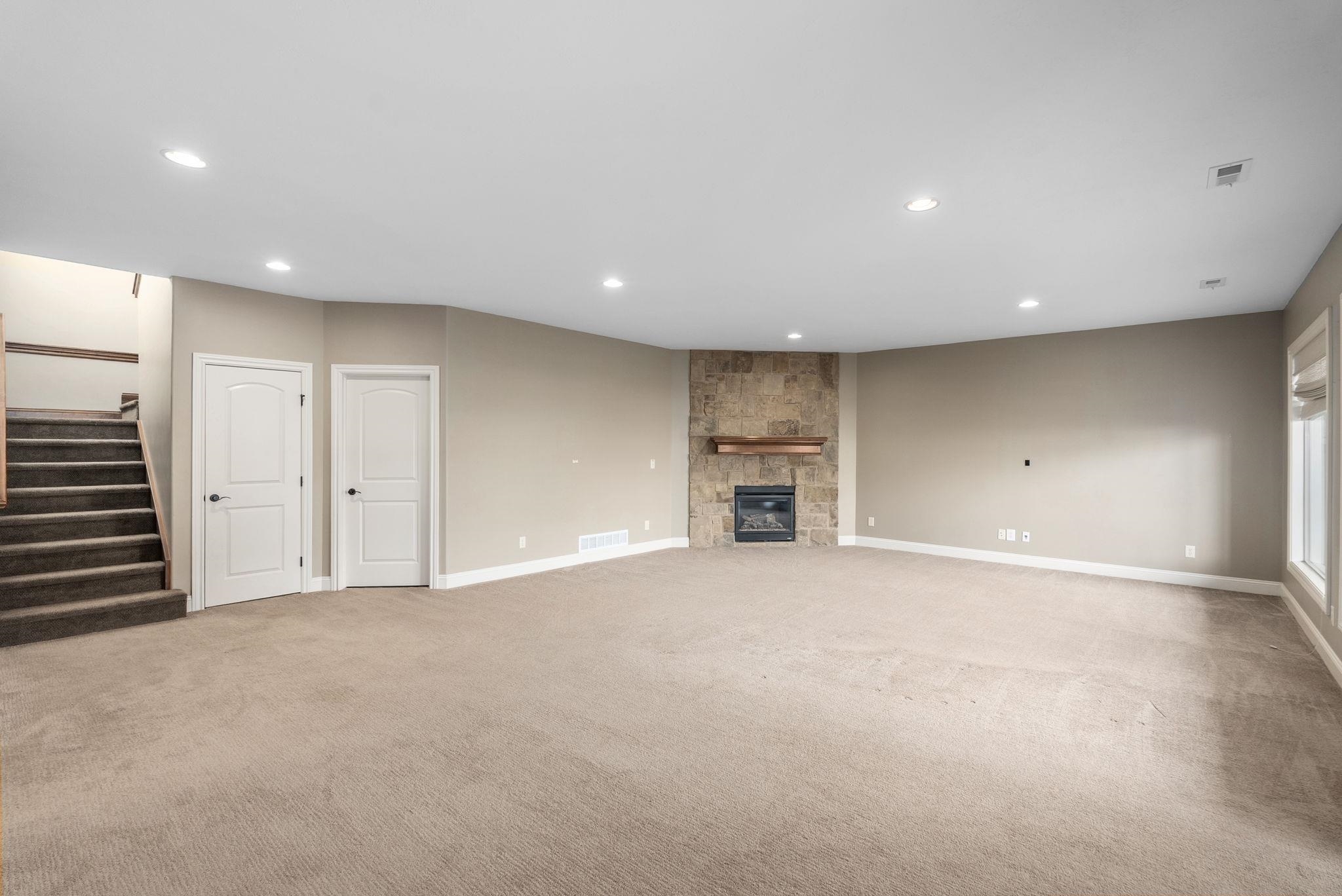 821 N Fairoaks Court Andover KS 67002