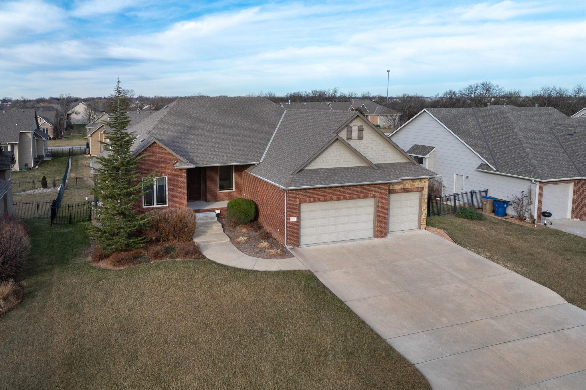 821 N Fairoaks Court Andover KS 67002