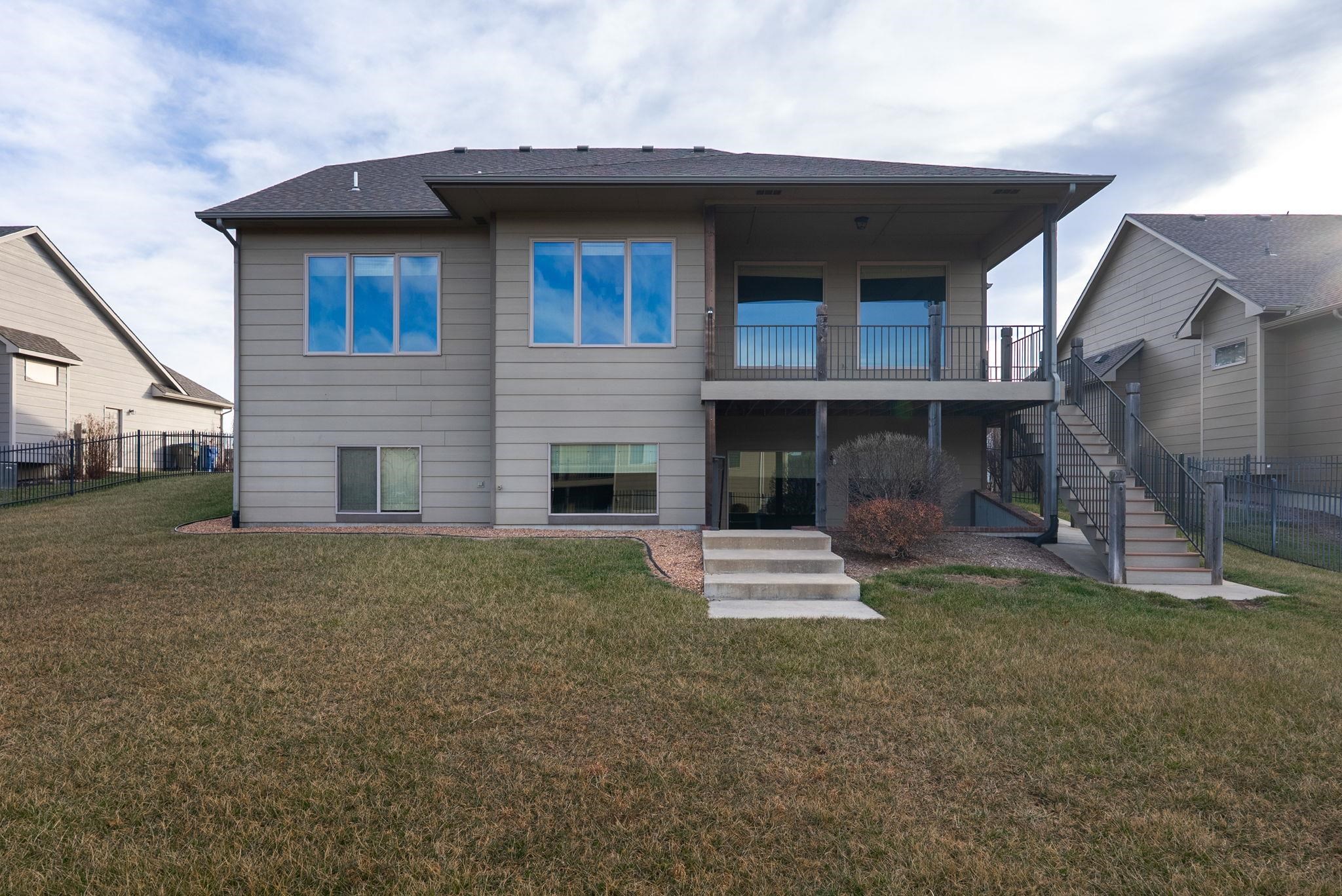 821 N Fairoaks Court Andover KS 67002