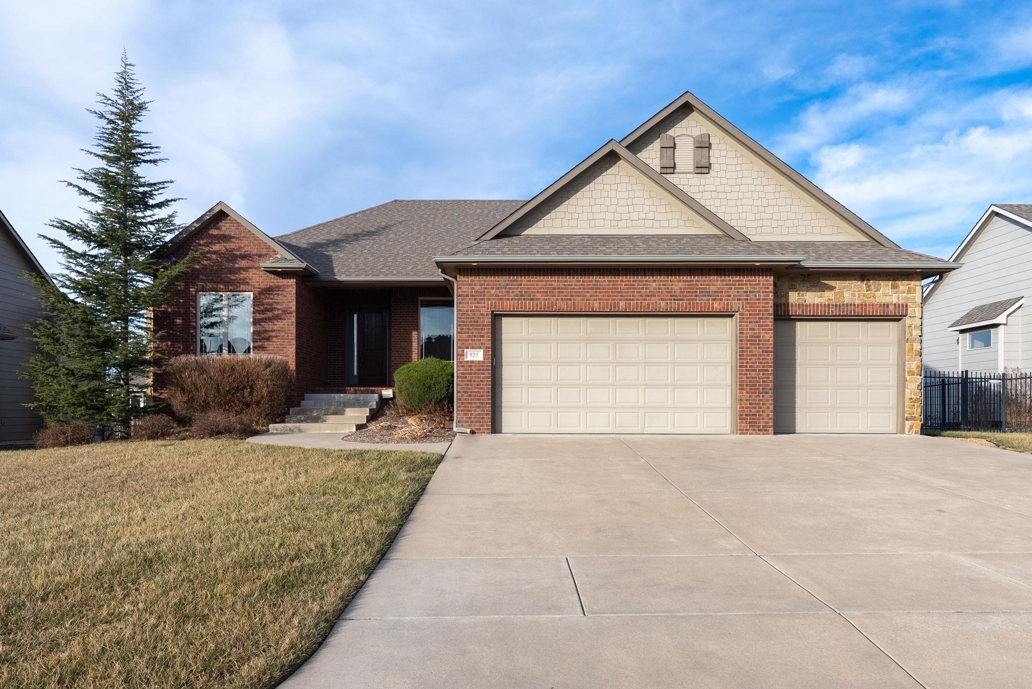 821 N Fairoaks Court Andover KS 67002