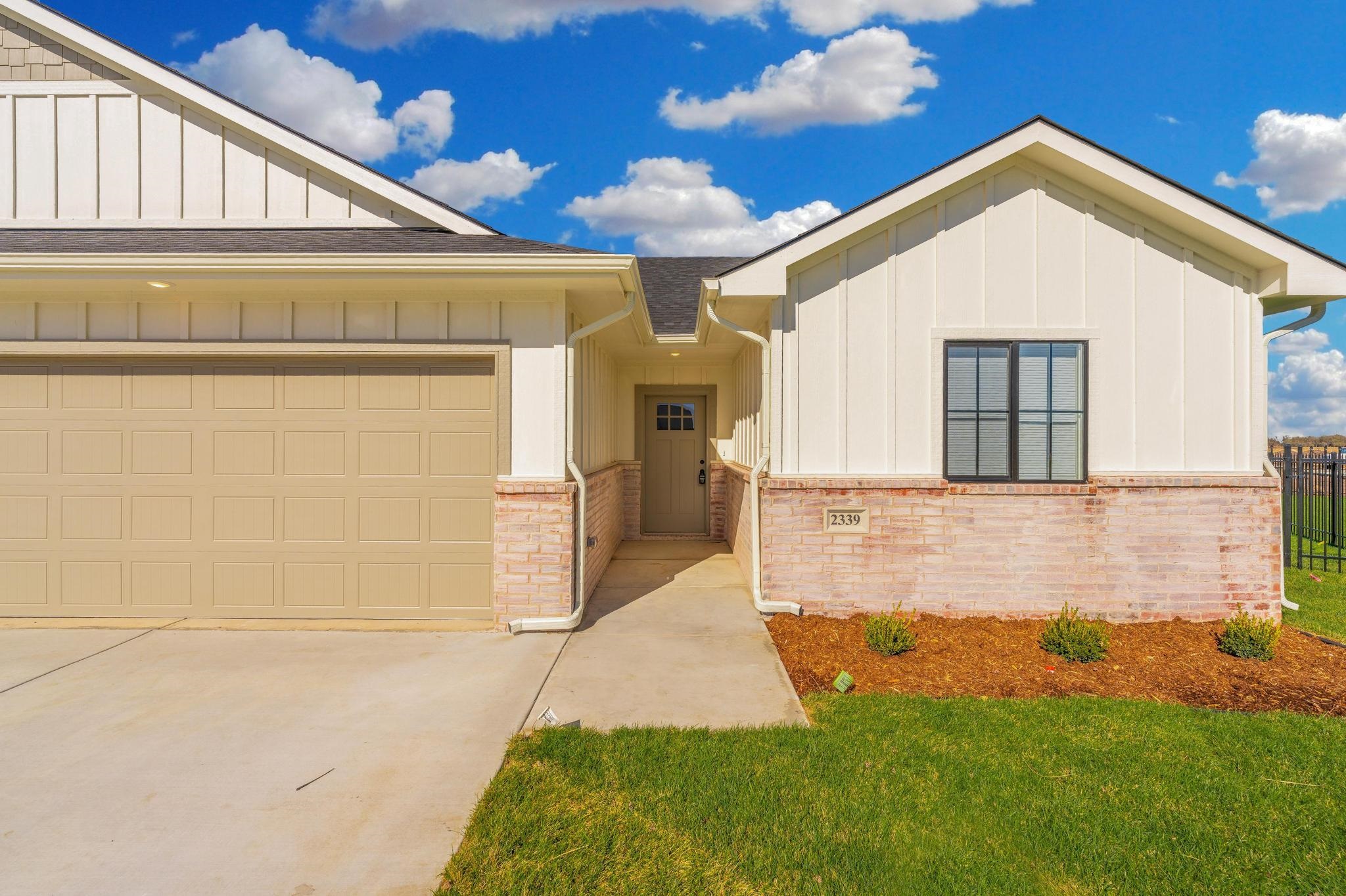 2326 S Spring Hill Court Goddard KS 67052