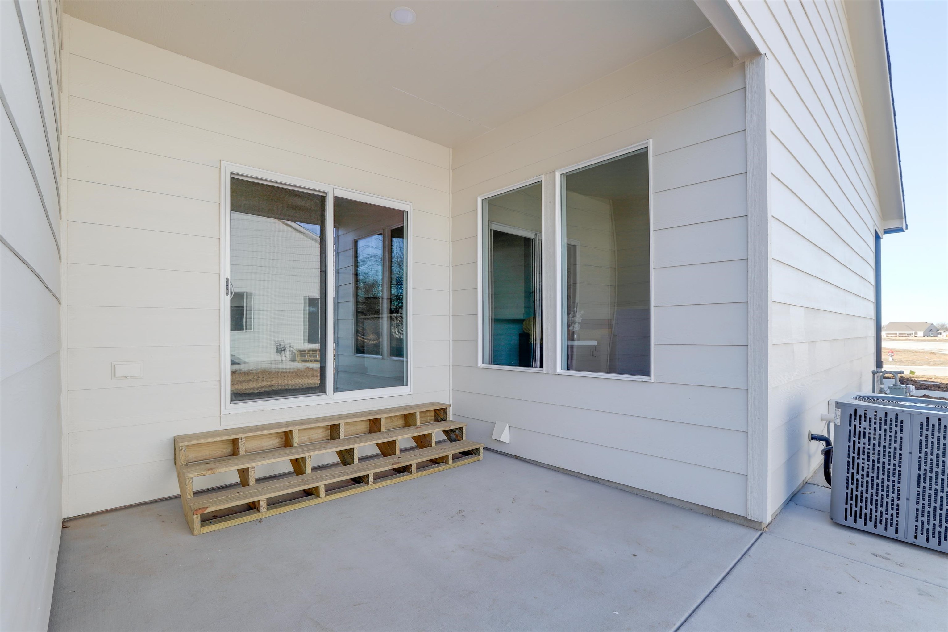 5348 N Pinecrest Bel Aire KS 67220