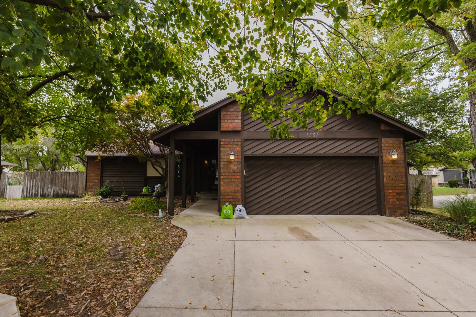 1301 E Pinion Derby KS 67037