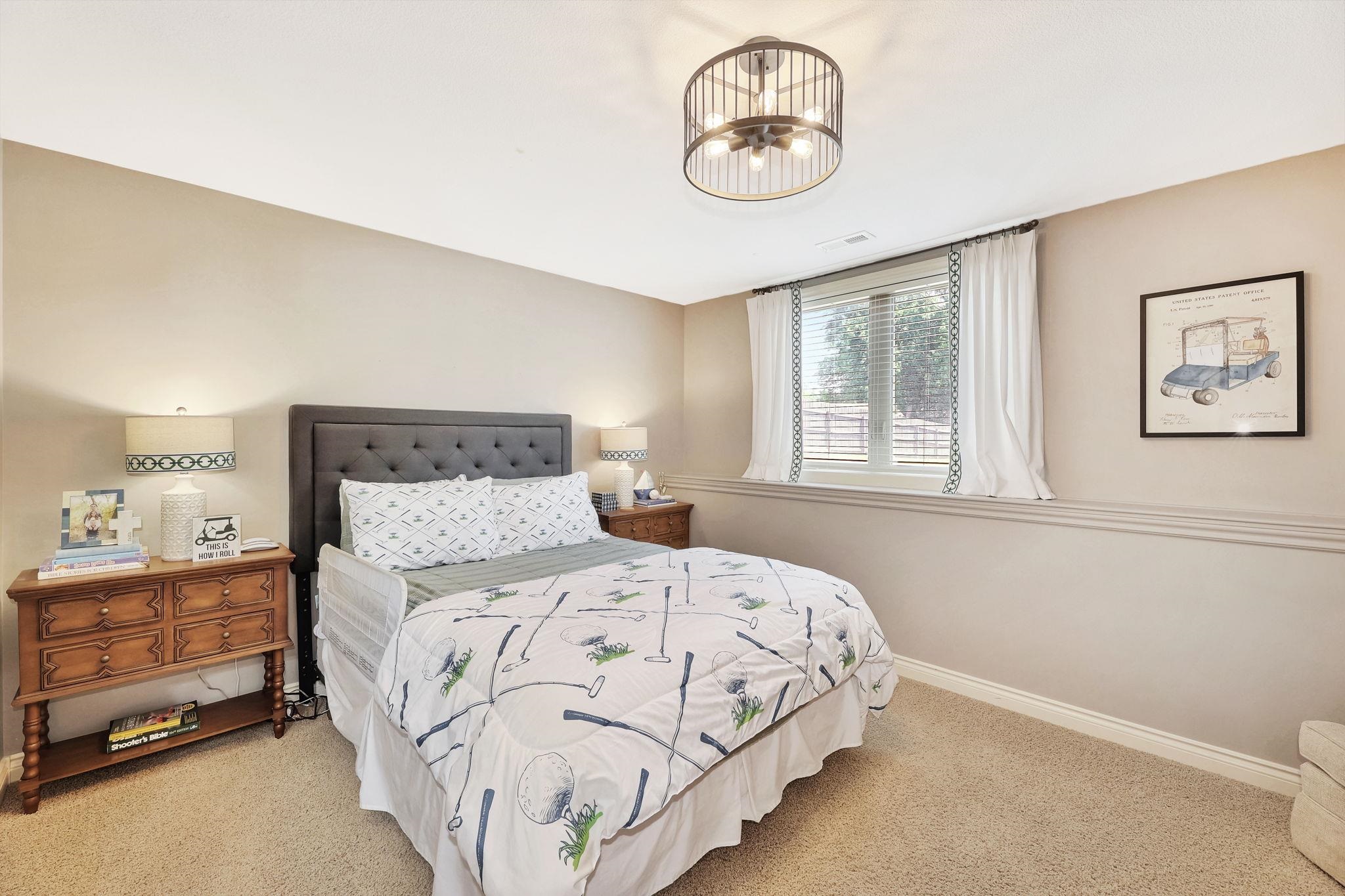 11 Crestway Wellington KS 67152