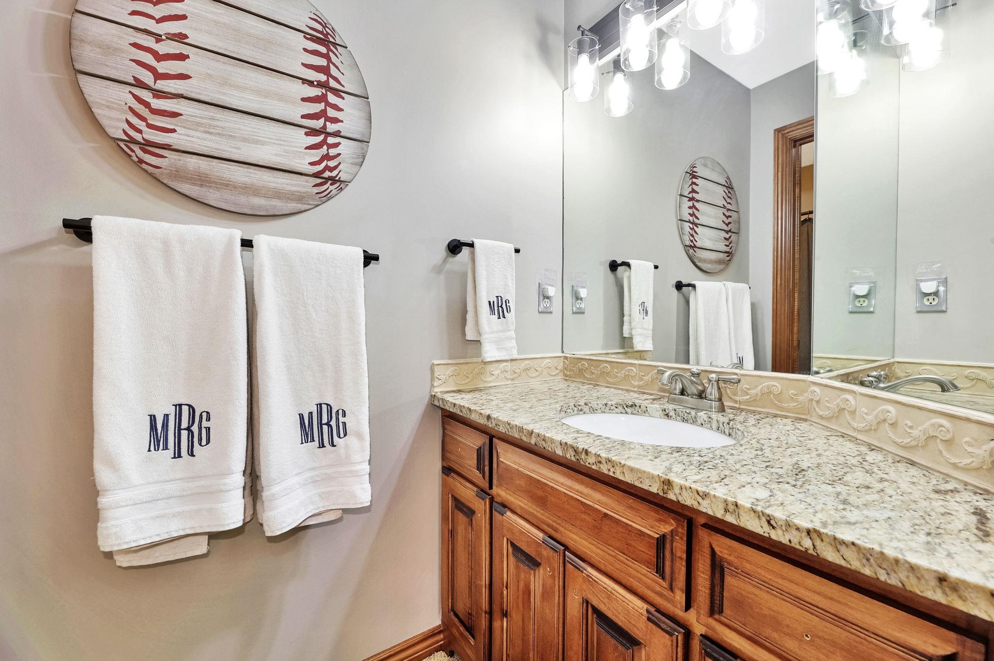 11 Crestway Wellington KS 67152