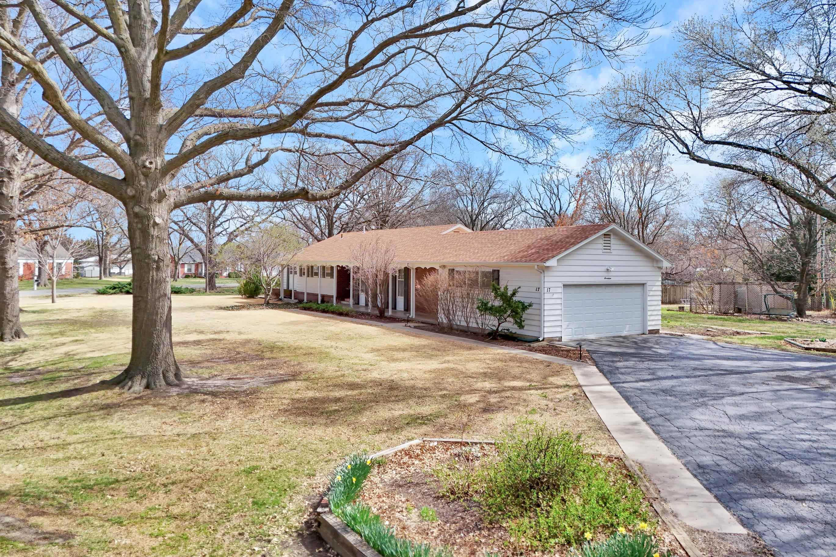 17 Circle Drive Newton KS 67114