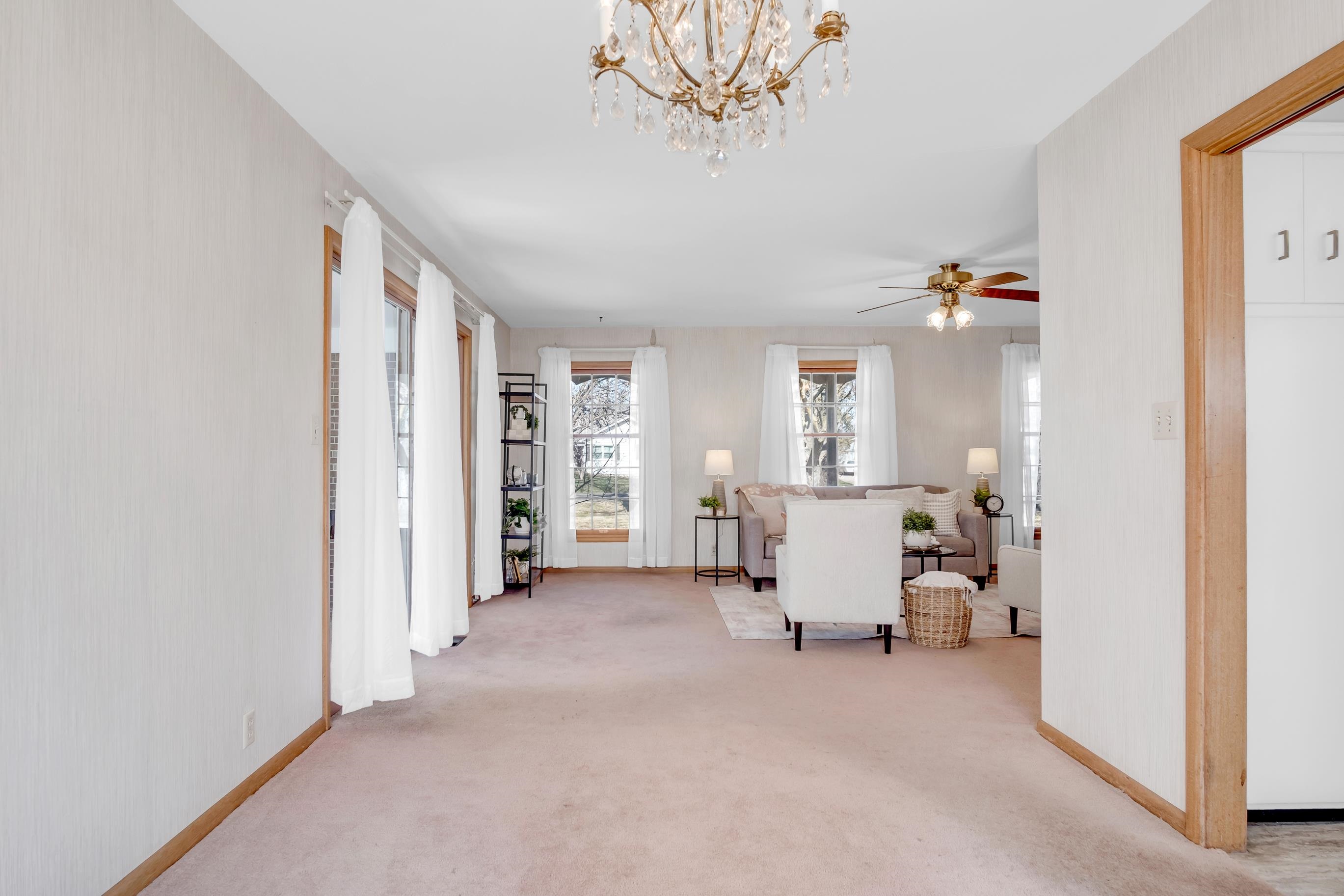 17 Circle Drive Newton KS 67114