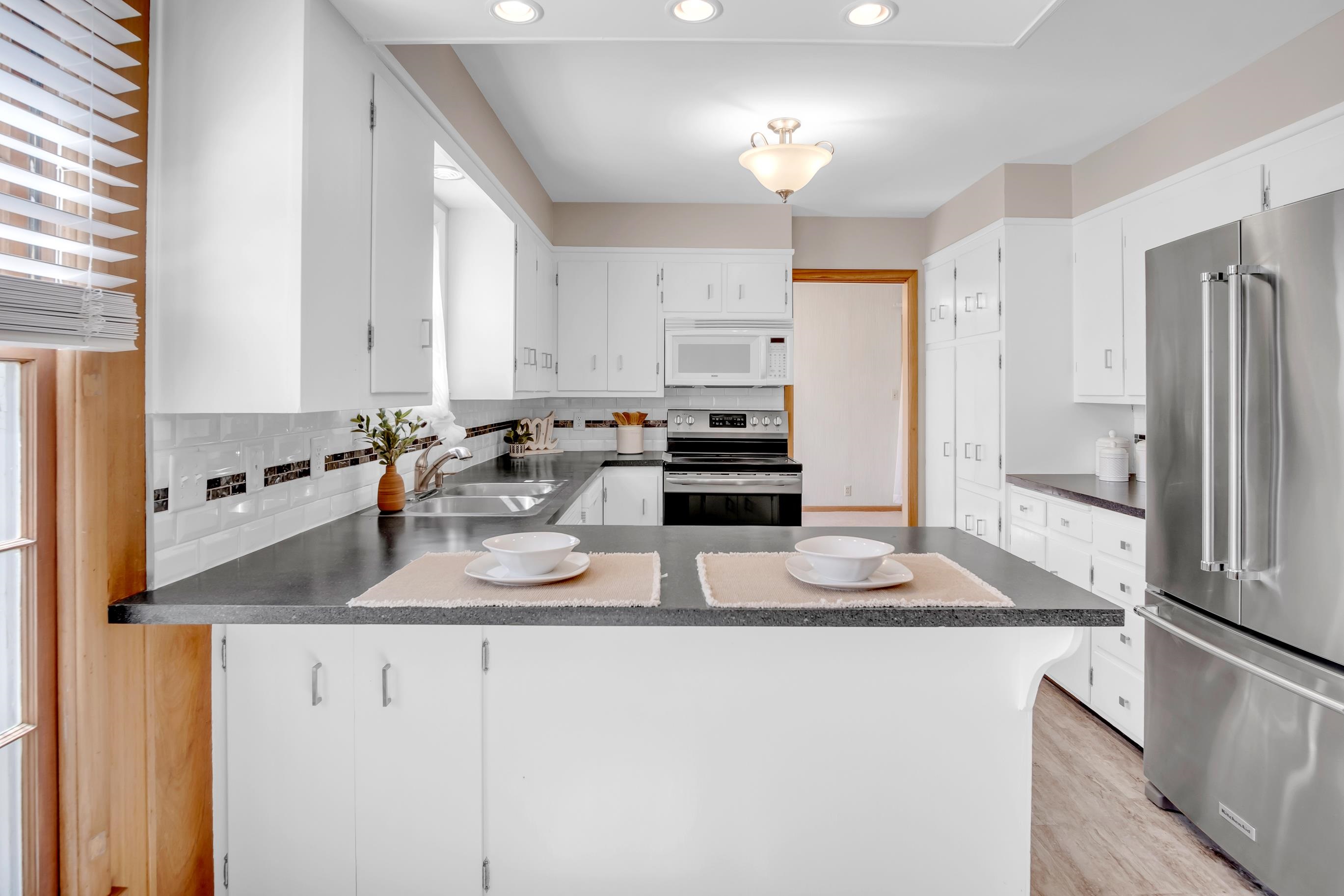 17 Circle Drive Newton KS 67114