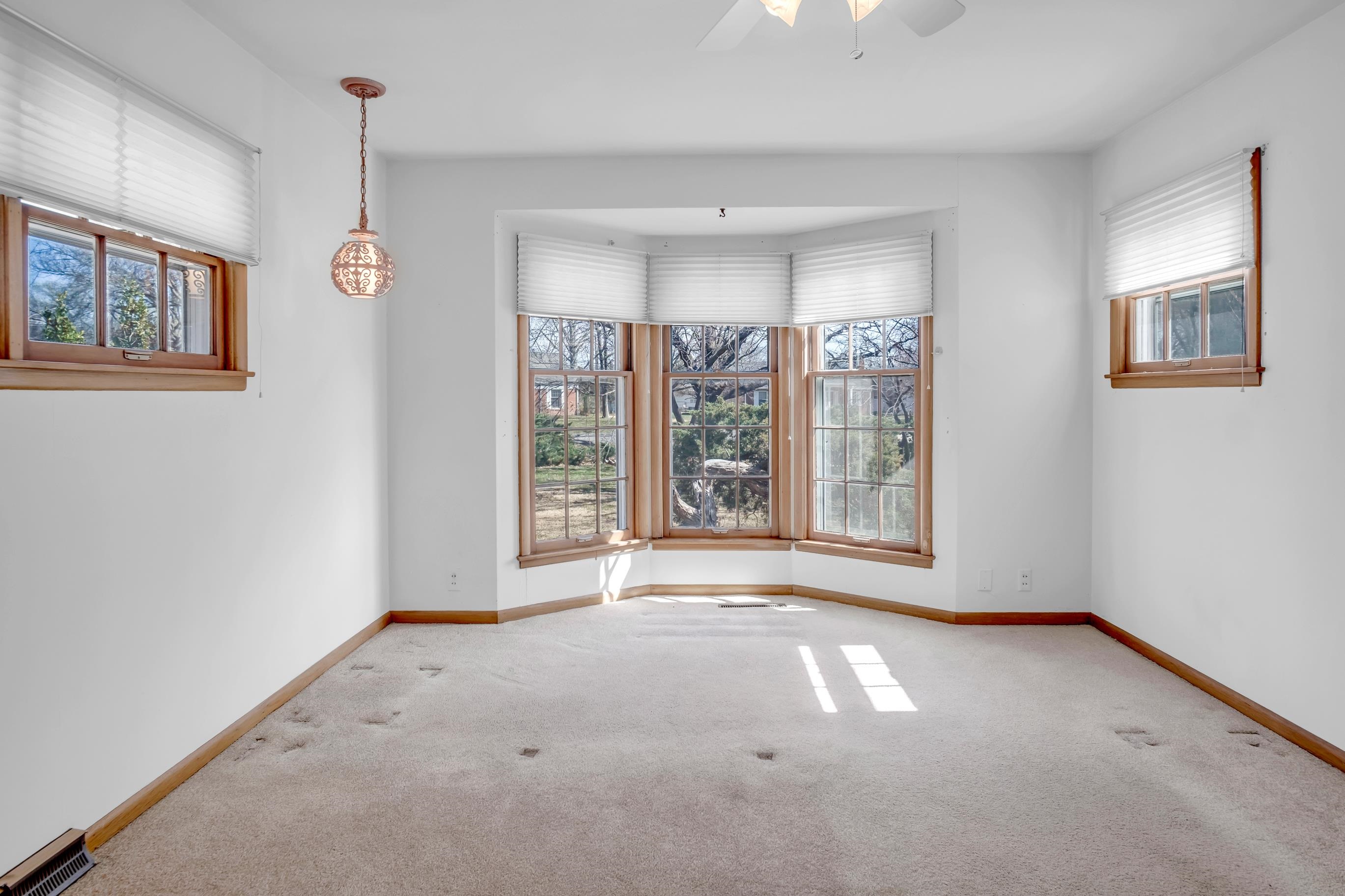 17 Circle Drive Newton KS 67114
