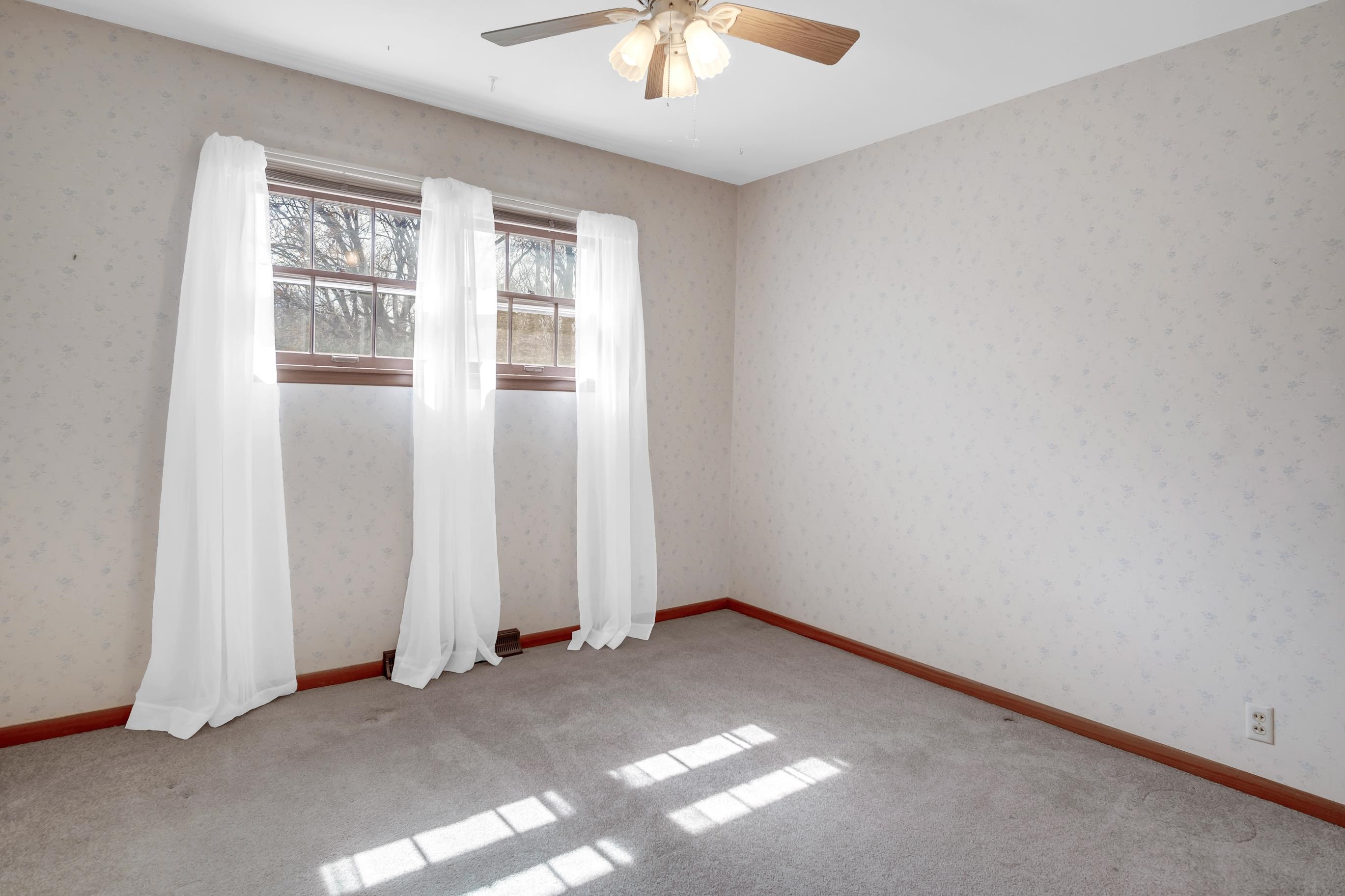 17 Circle Drive Newton KS 67114