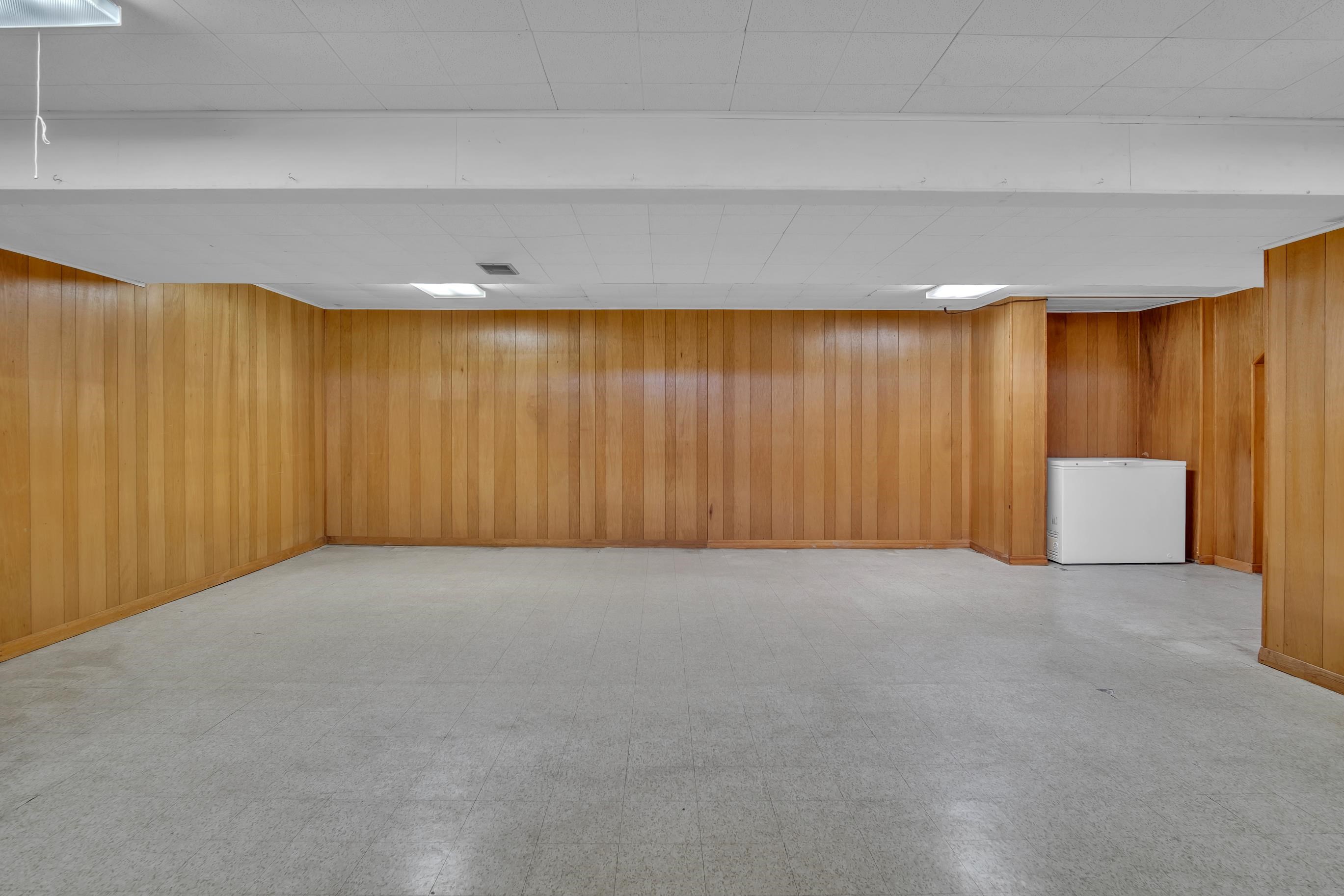 17 Circle Drive Newton KS 67114