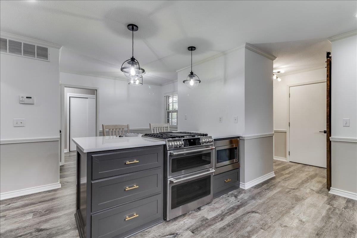 720 N Stratford Wichita KS 67206