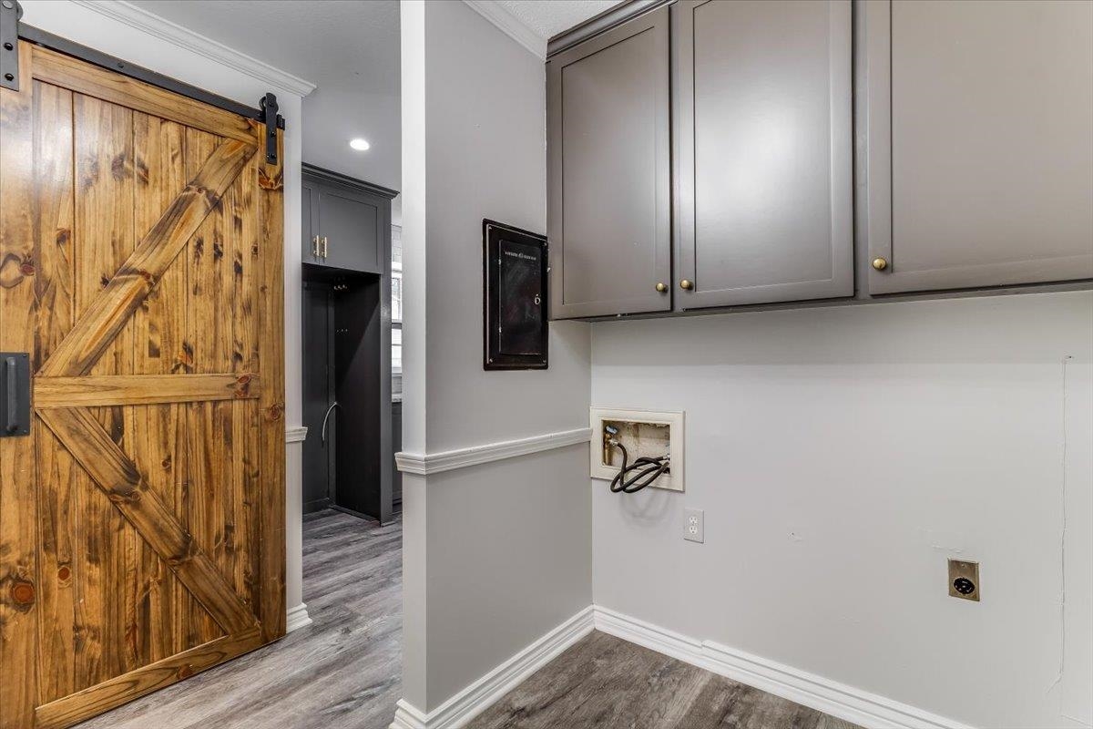720 N Stratford Wichita KS 67206